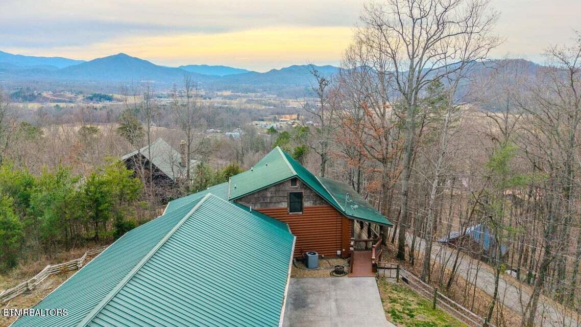 3644 Wears Mountain Lane Sevierville TN 37862