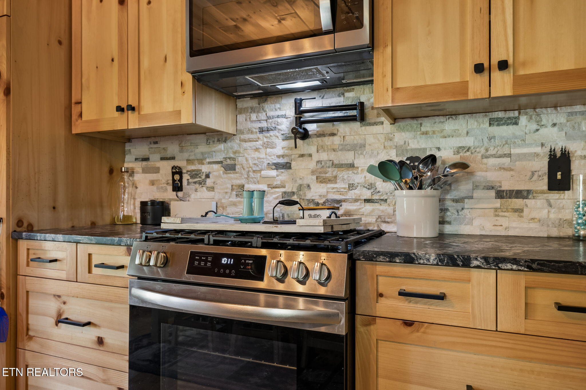 1532 Turkey Creek Road Tellico Plains TN 37385