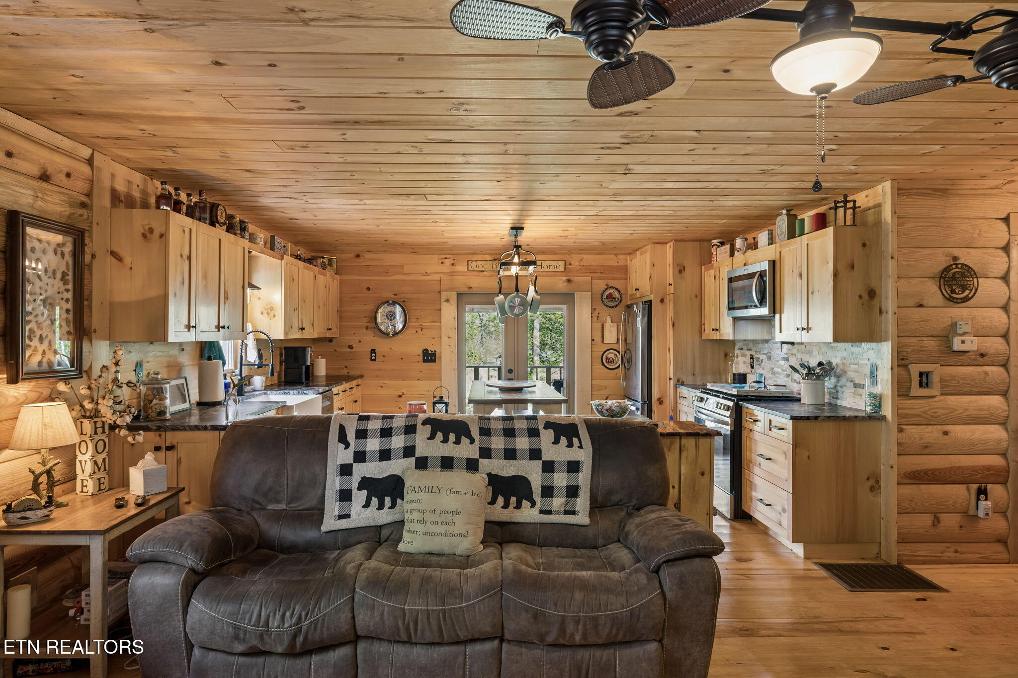 1532 Turkey Creek Road Tellico Plains TN 37385