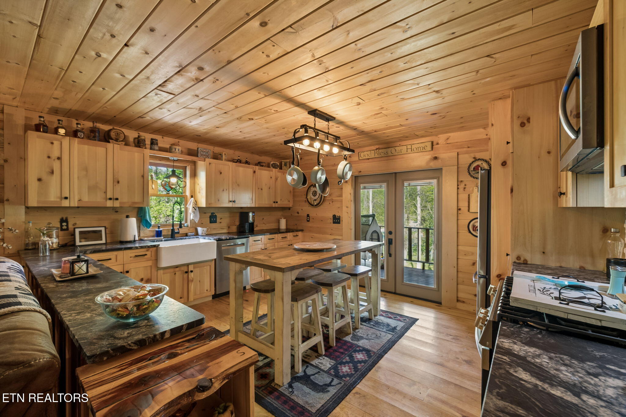 1532 Turkey Creek Road Tellico Plains TN 37385