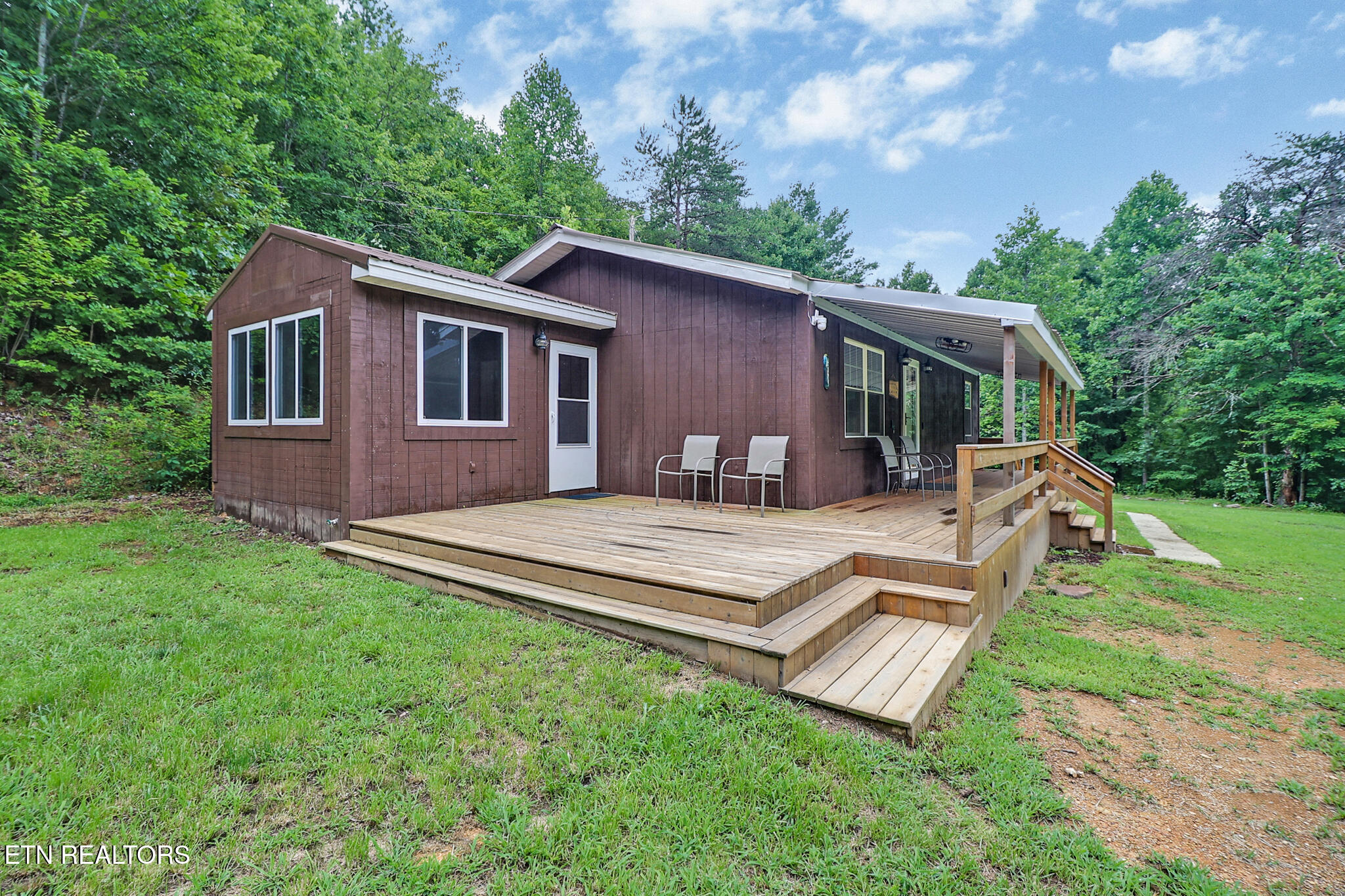 615 E Robbins Road Robbins TN 37852