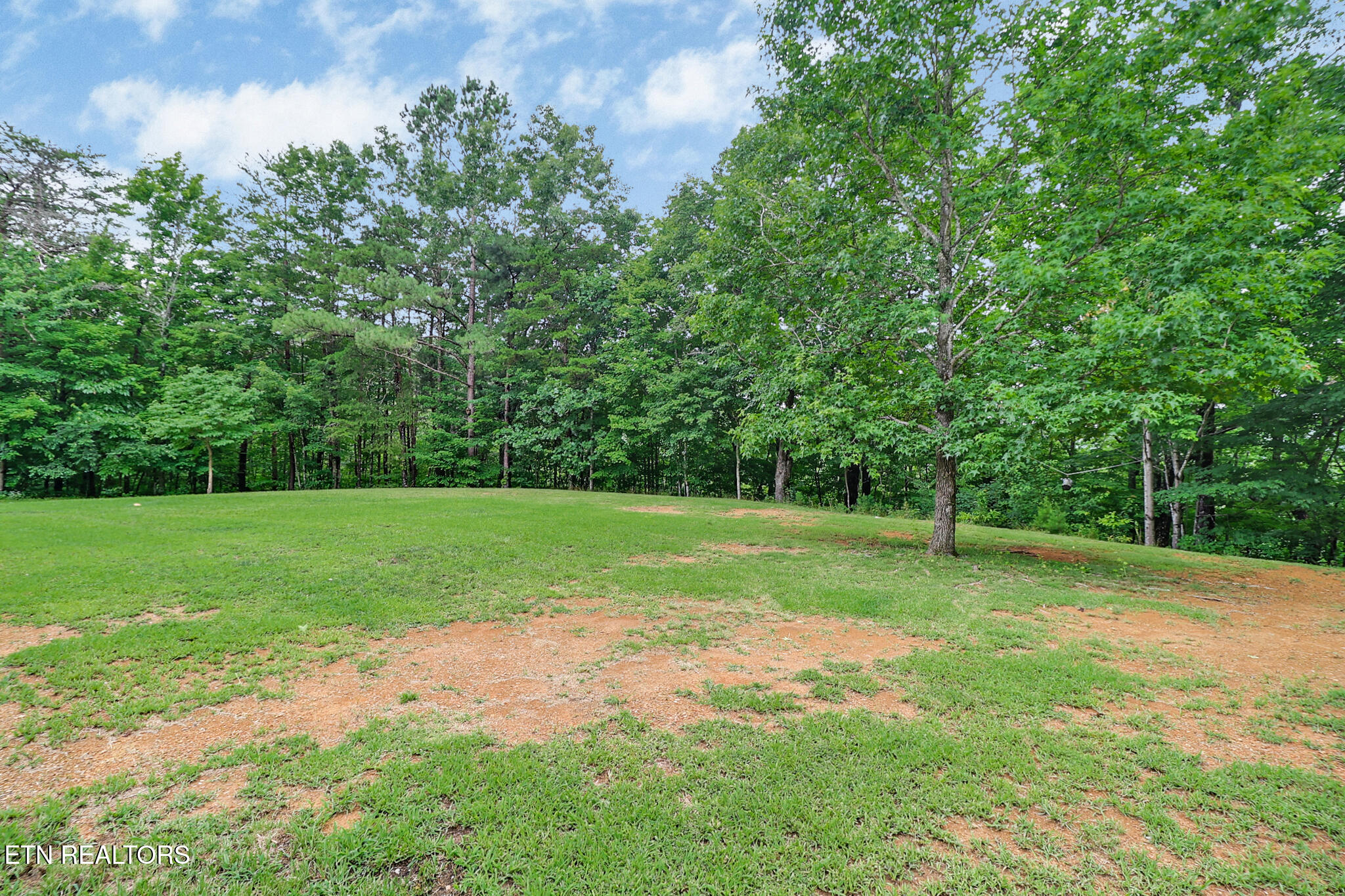 615 E Robbins Road Robbins TN 37852