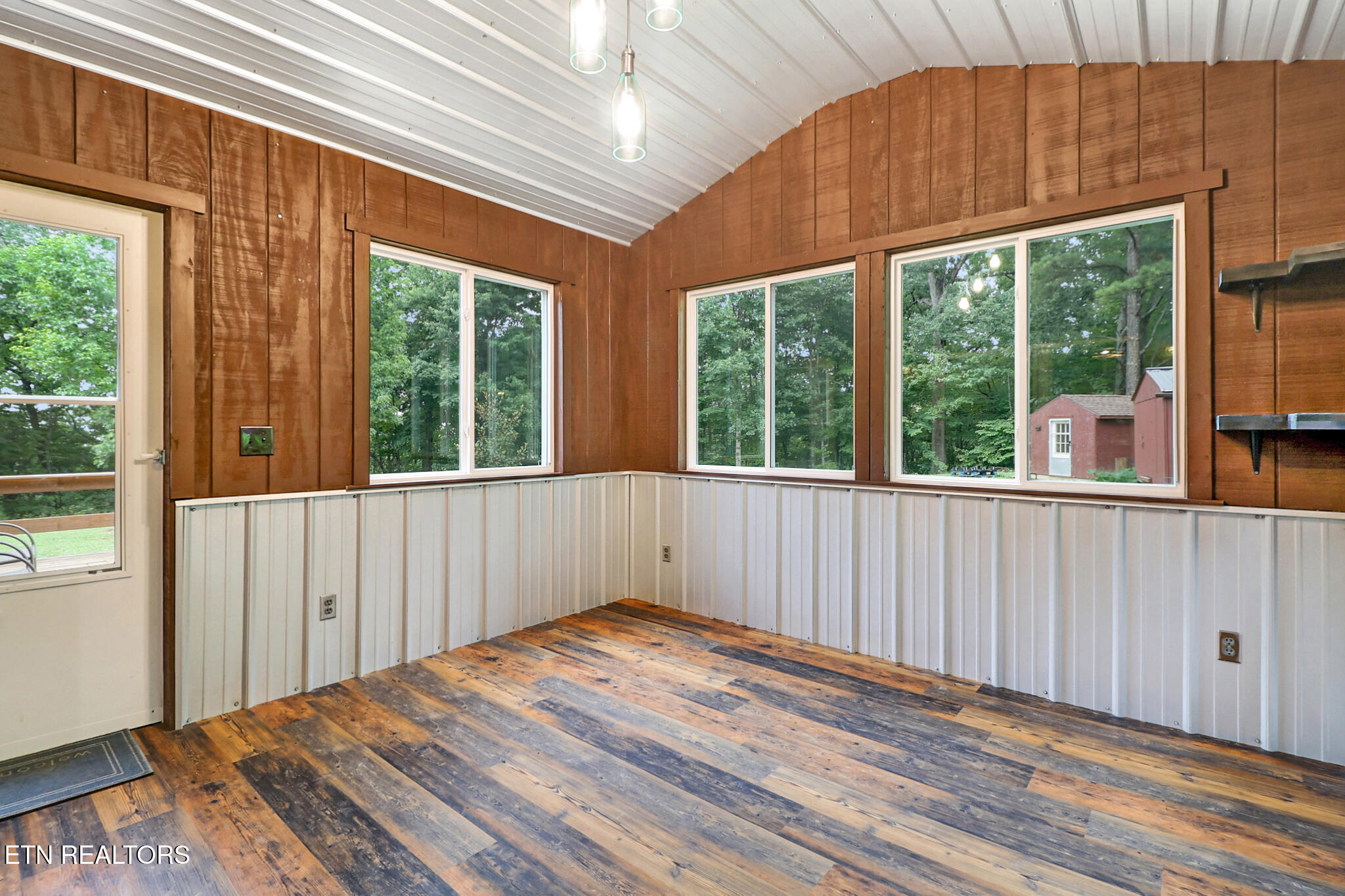615 E Robbins Road Robbins TN 37852