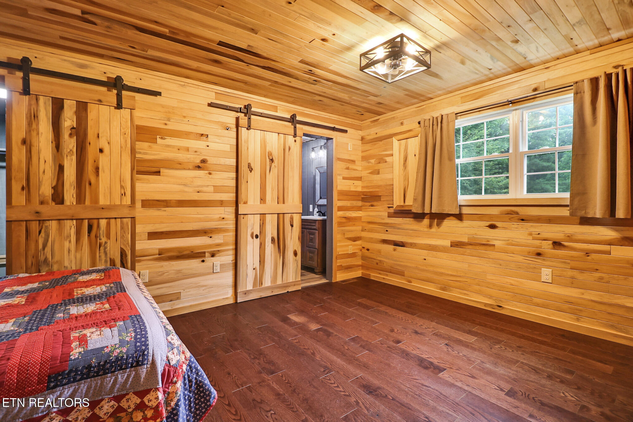 615 E Robbins Road Robbins TN 37852
