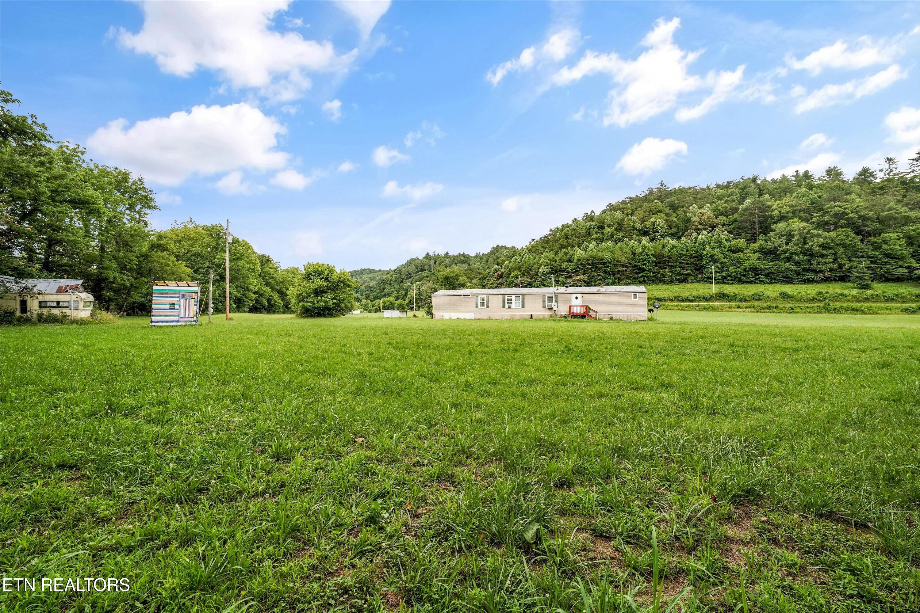 4845 Pearl Valley Road Sevierville TN 37876