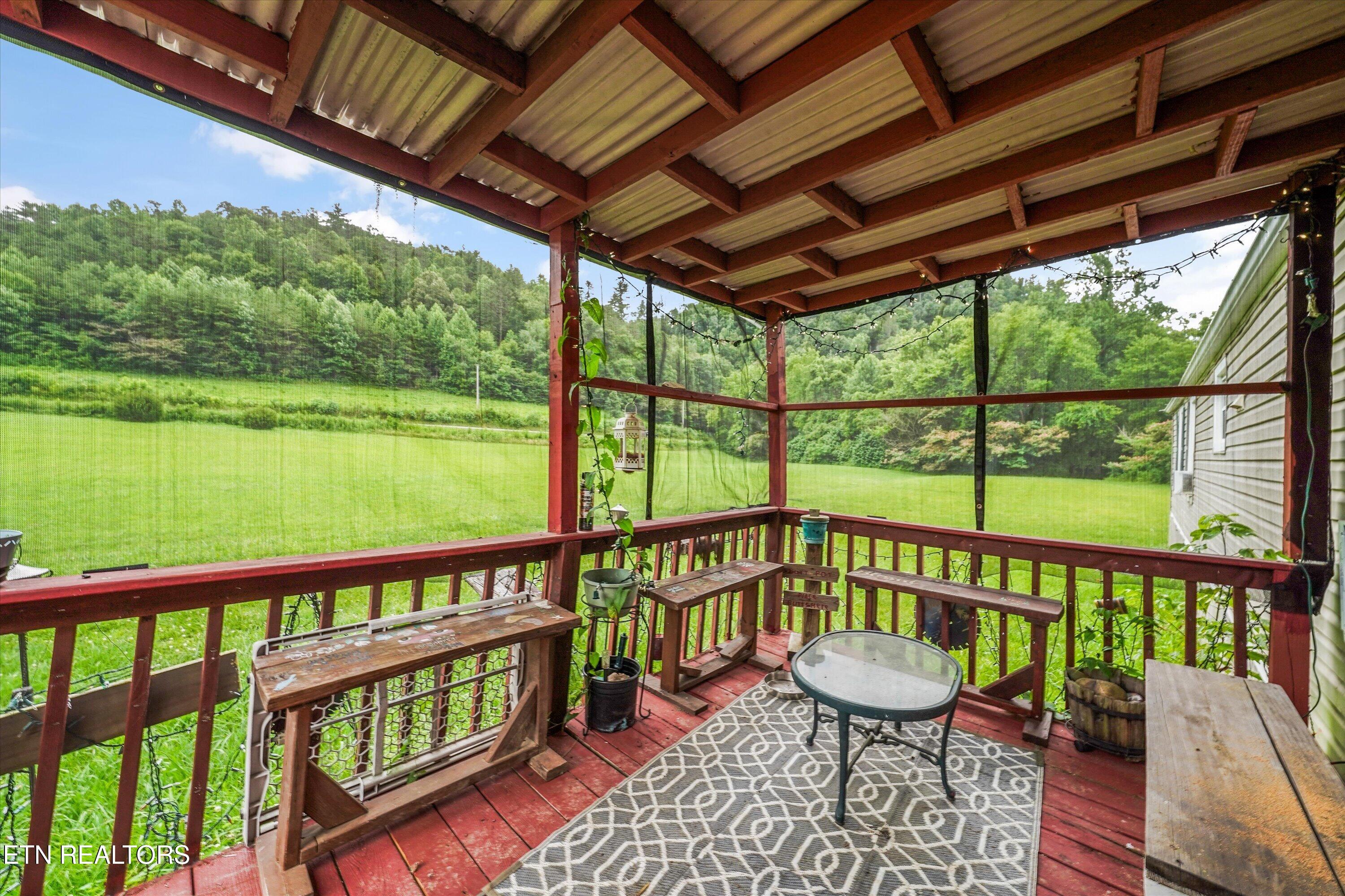 4845 Pearl Valley Road Sevierville TN 37876