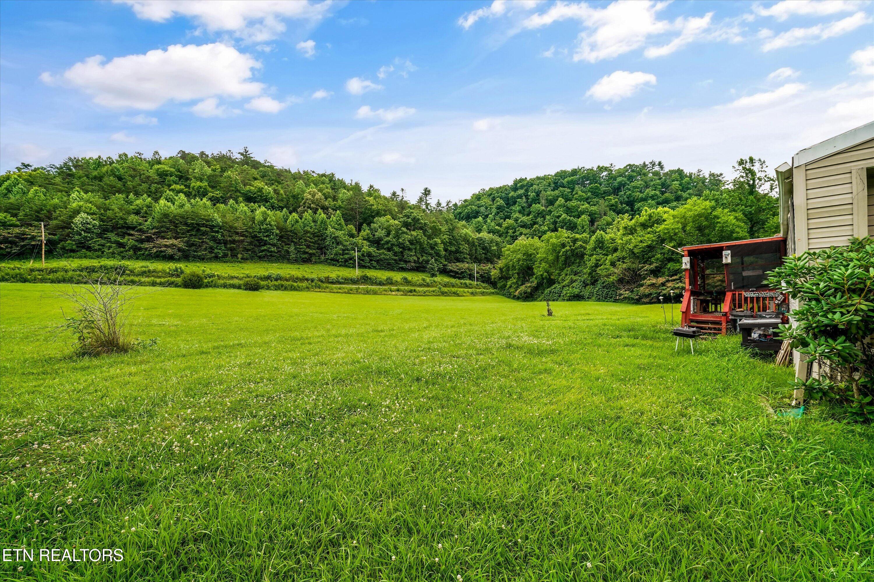 4845 Pearl Valley Road Sevierville TN 37876
