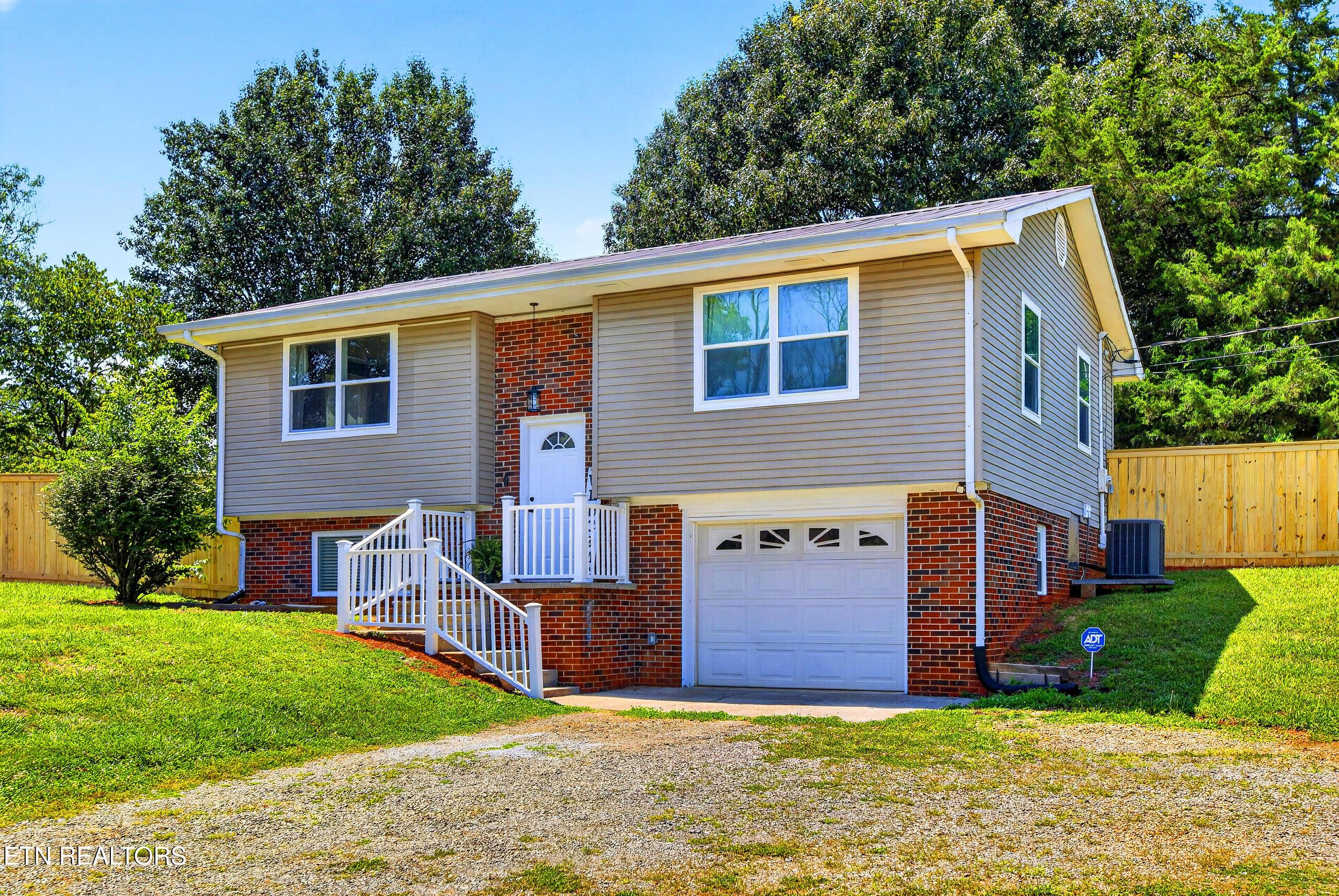 235 Oak Grove Road Madisonville TN 37354
