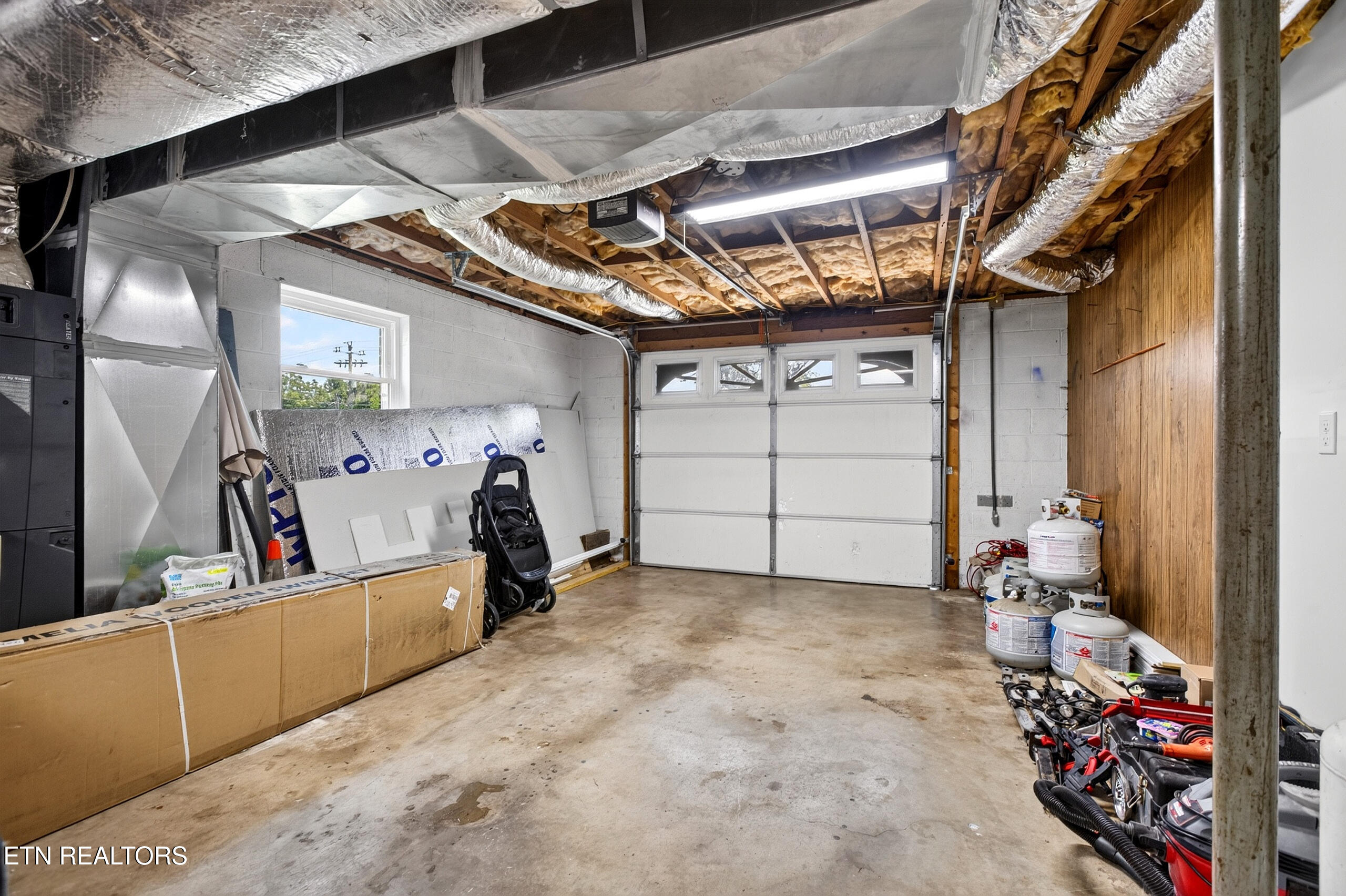 235 Oak Grove Road Madisonville TN 37354