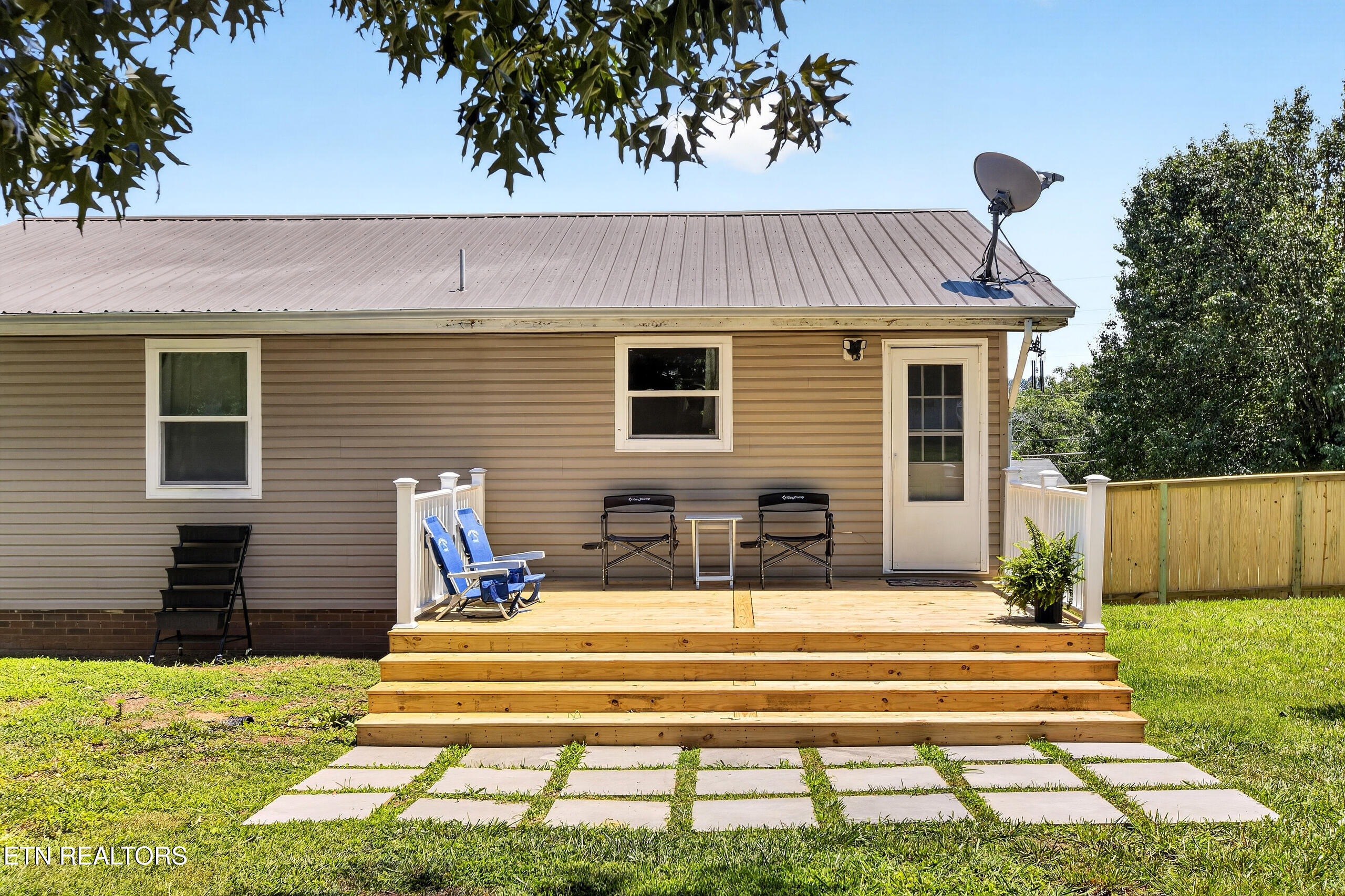 235 Oak Grove Road Madisonville TN 37354