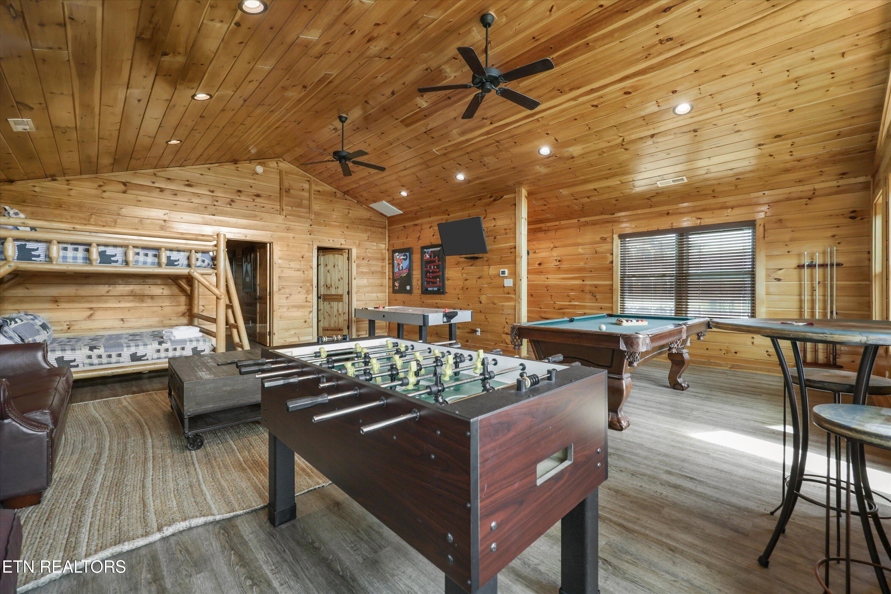 655 Gatlinburg Falls Way Gatlinburg TN 37738