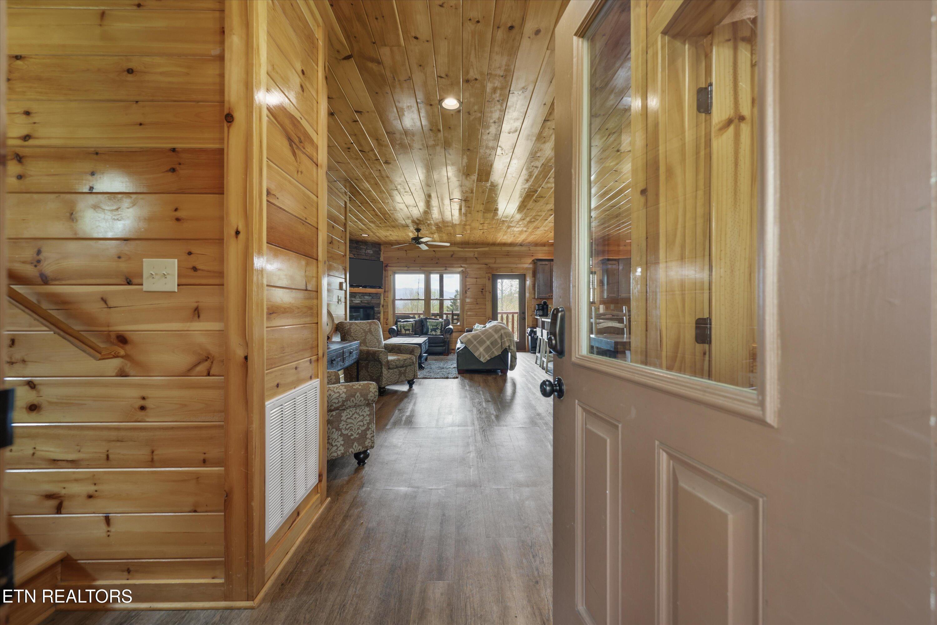 655 Gatlinburg Falls Way Gatlinburg TN 37738