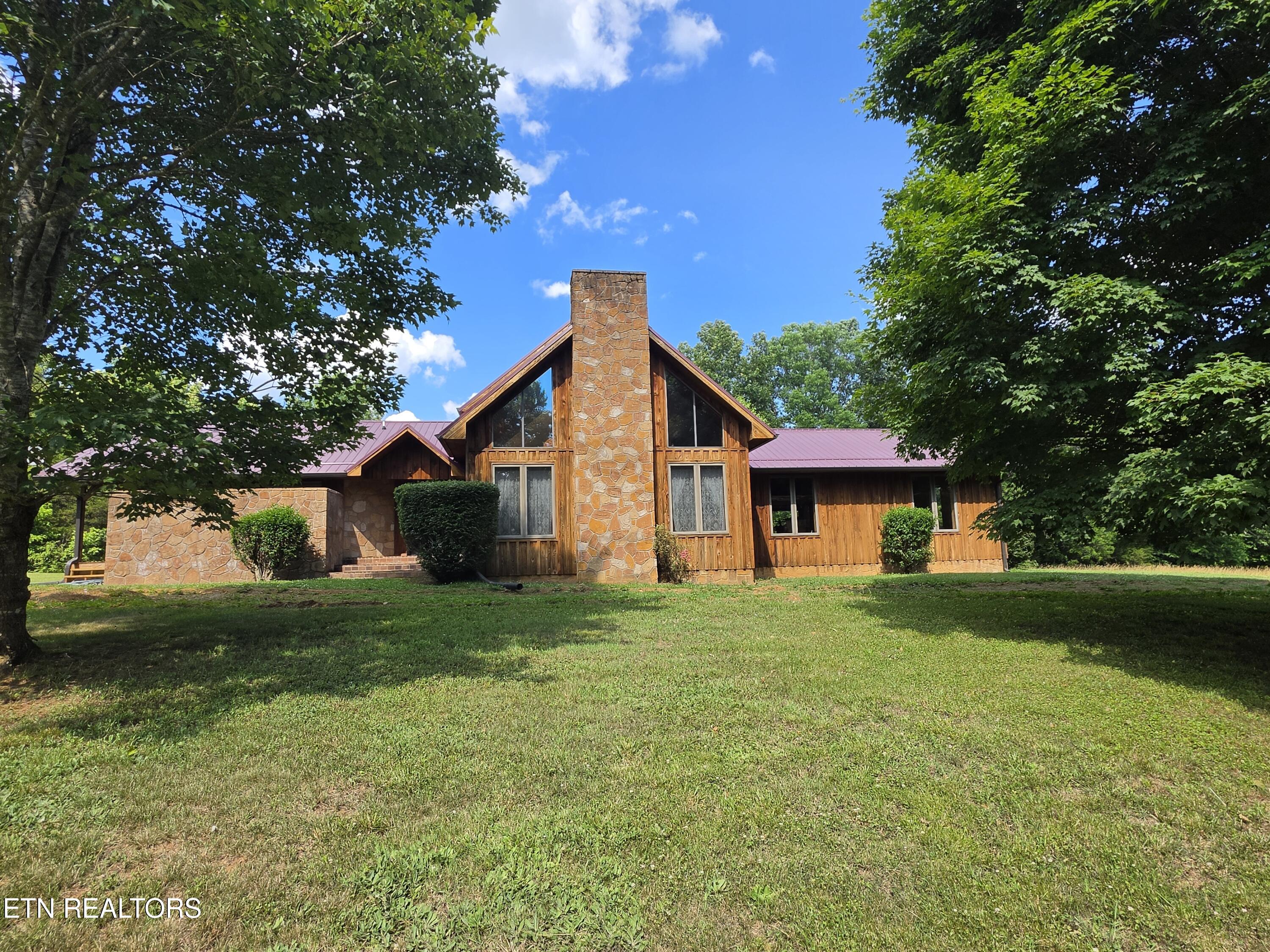 264 Carlos Road Sneedville TN 37869