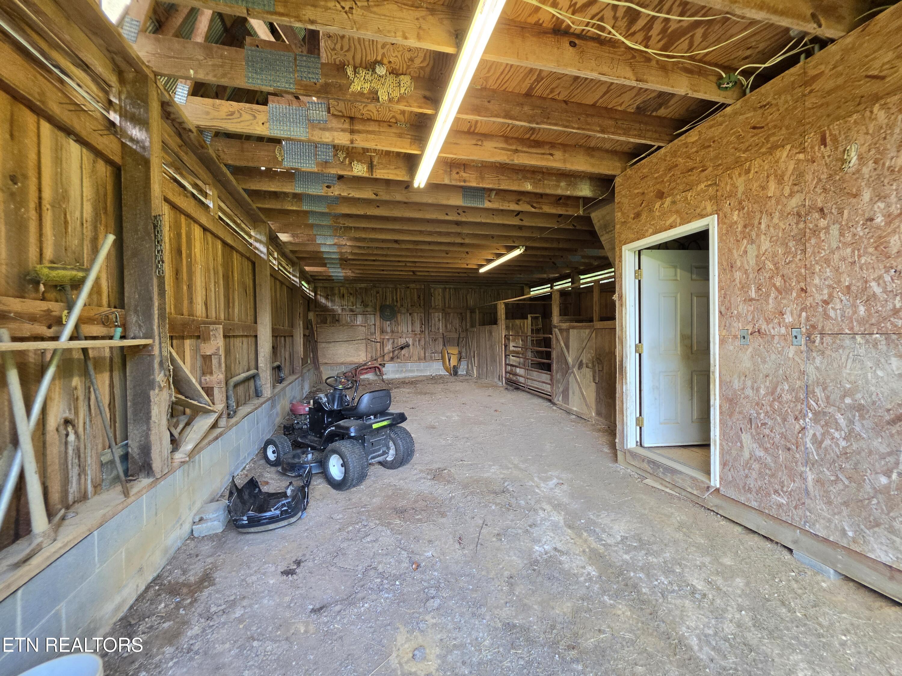 264 Carlos Road Sneedville TN 37869