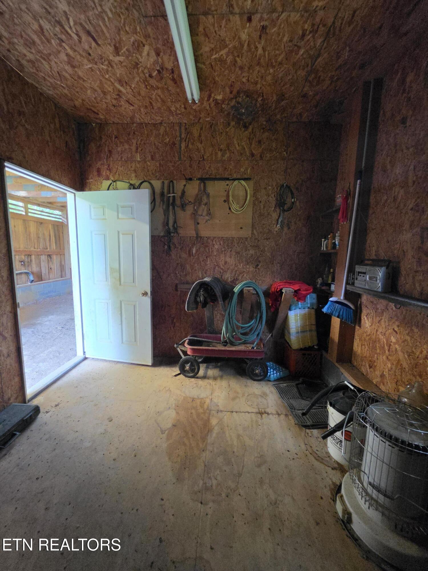 264 Carlos Road Sneedville TN 37869