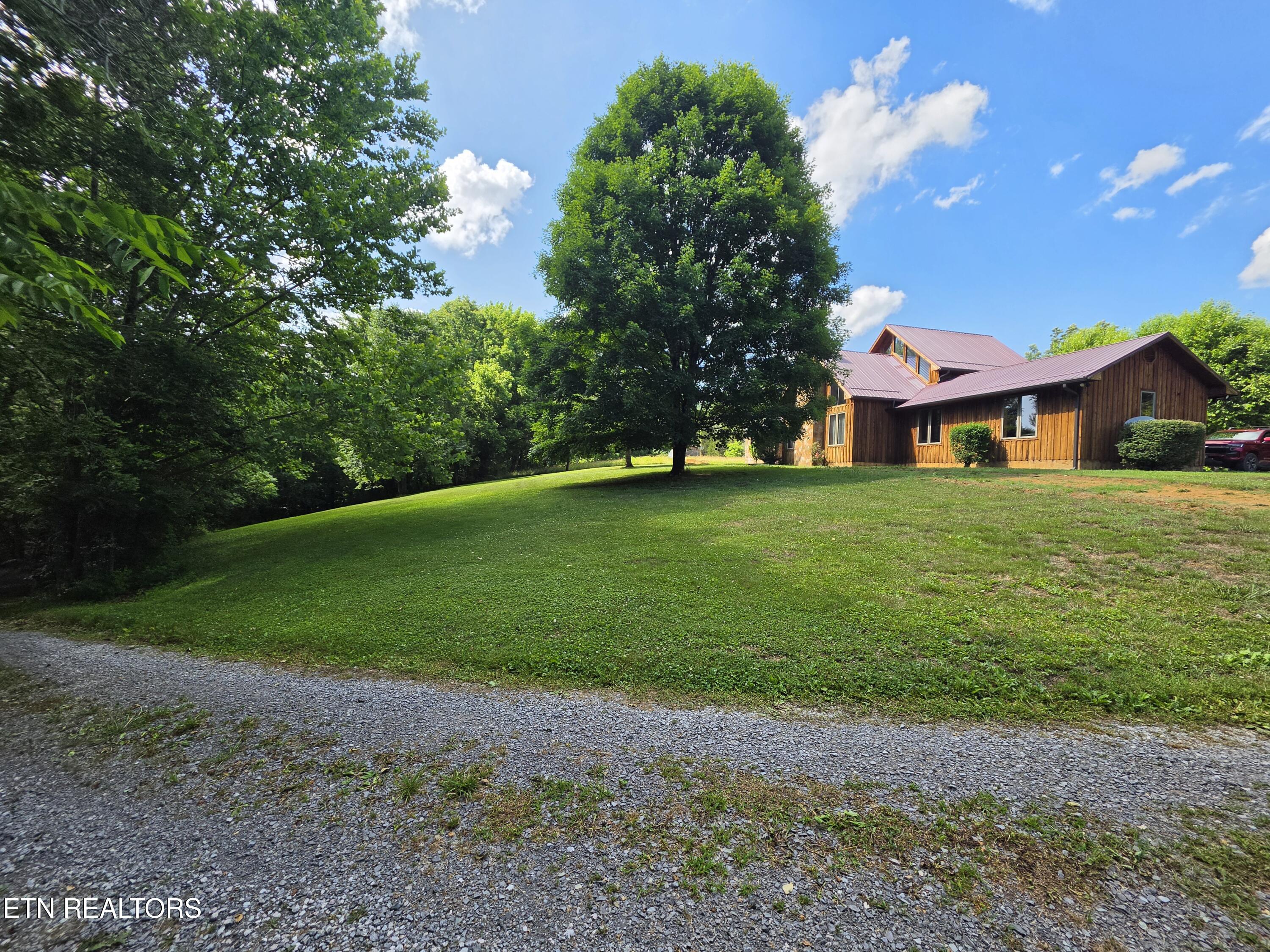 264 Carlos Road Sneedville TN 37869