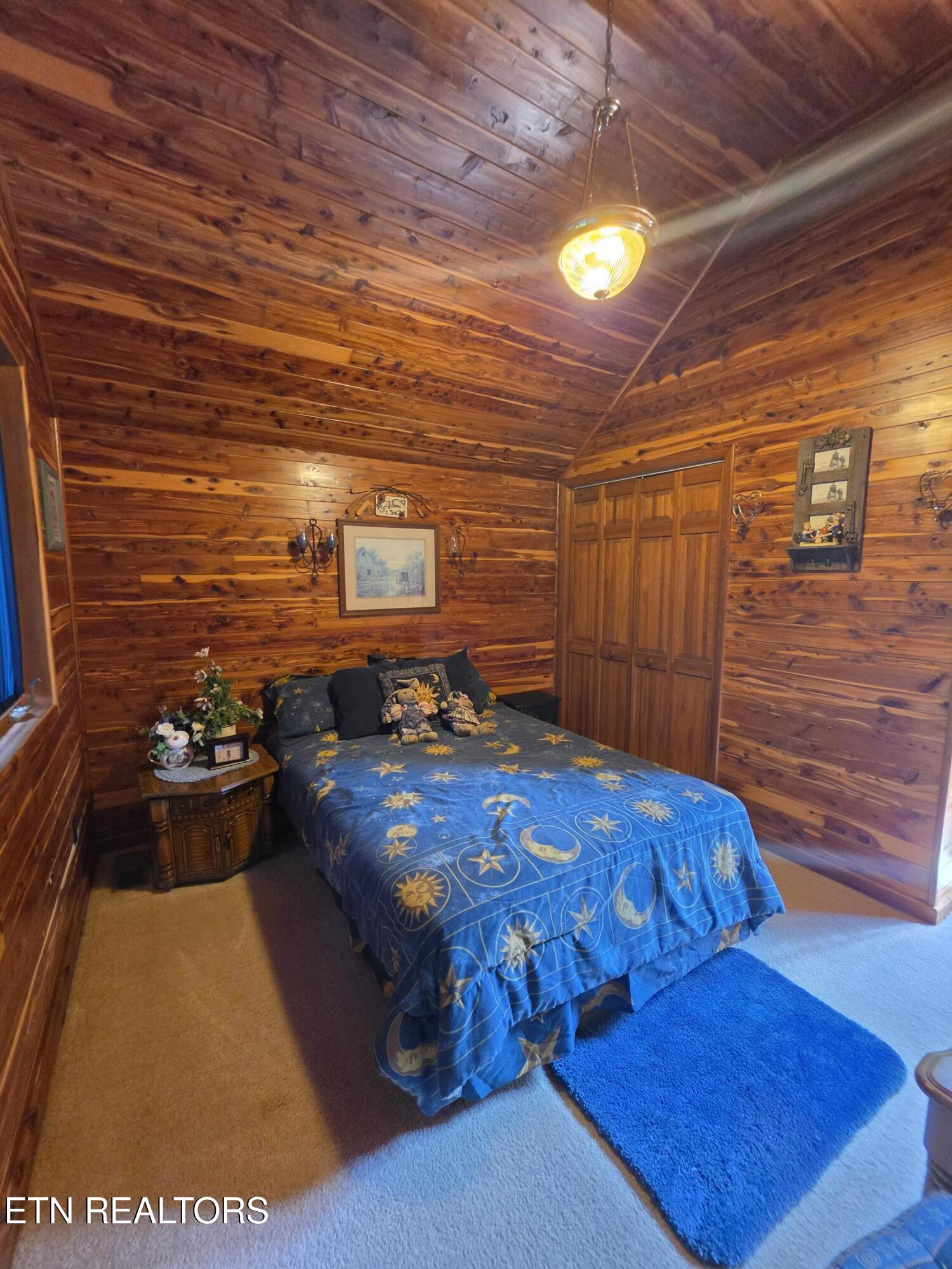 264 Carlos Road Sneedville TN 37869