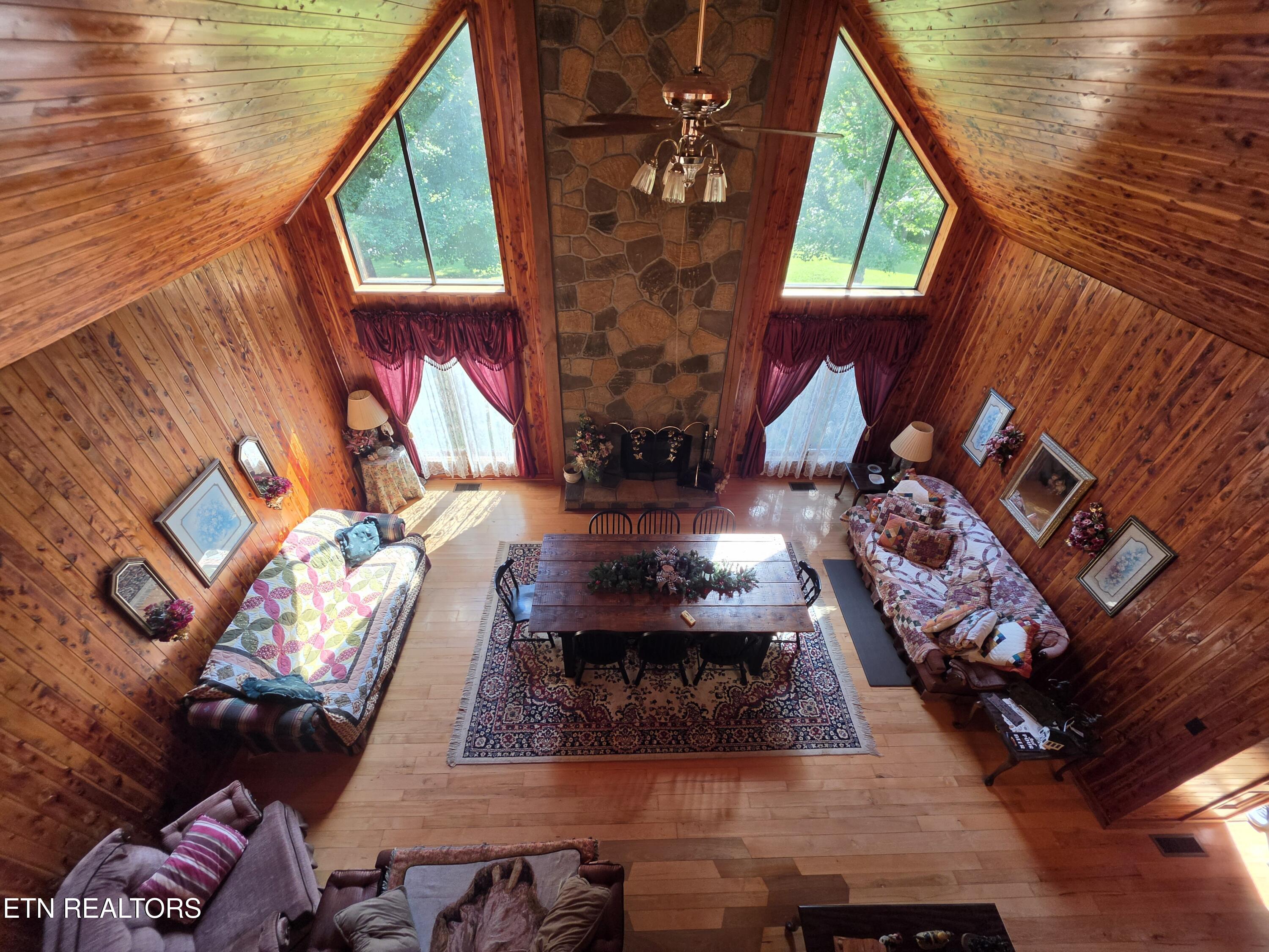 264 Carlos Road Sneedville TN 37869