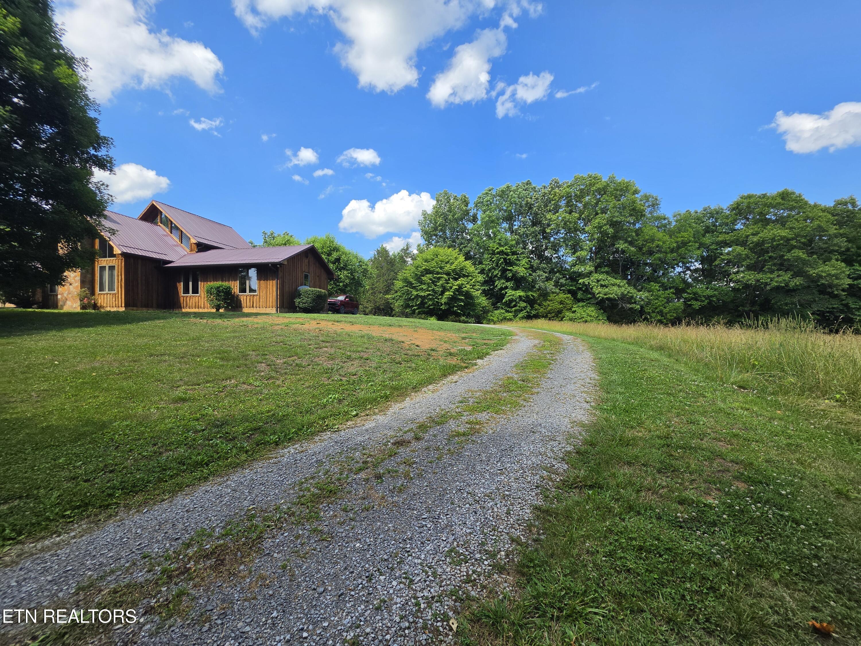 264 Carlos Road Sneedville TN 37869