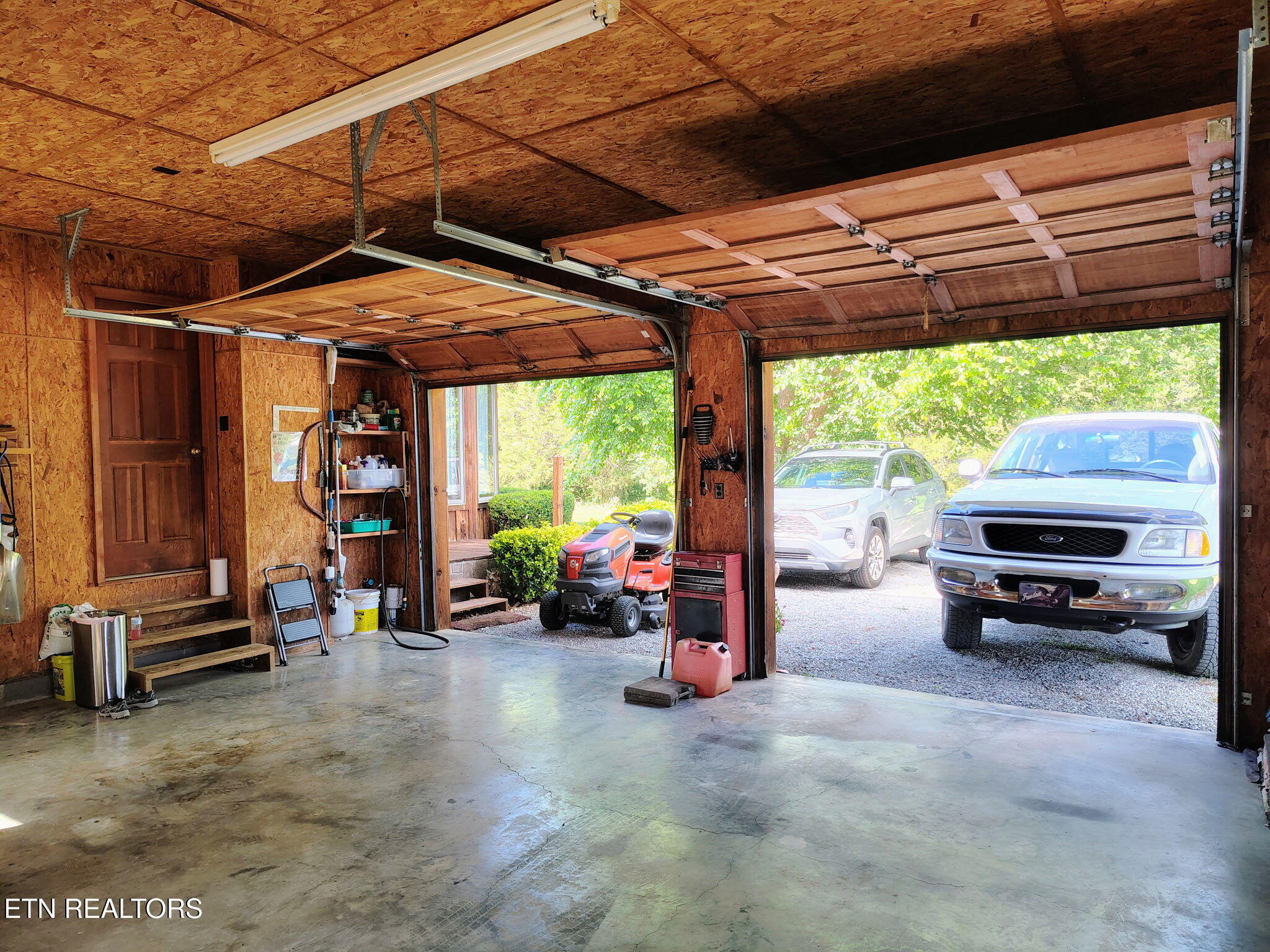264 Carlos Road Sneedville TN 37869