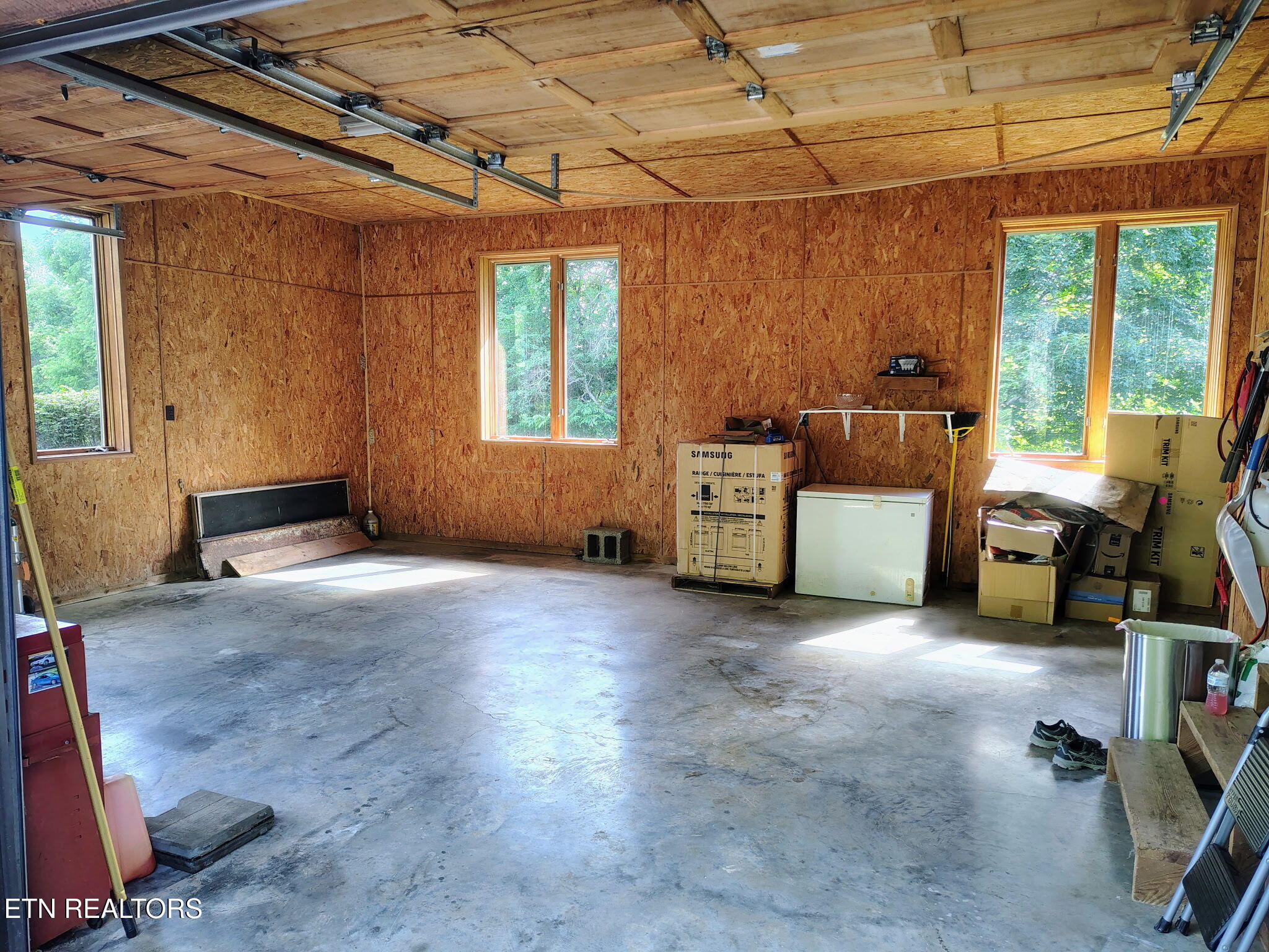264 Carlos Road Sneedville TN 37869
