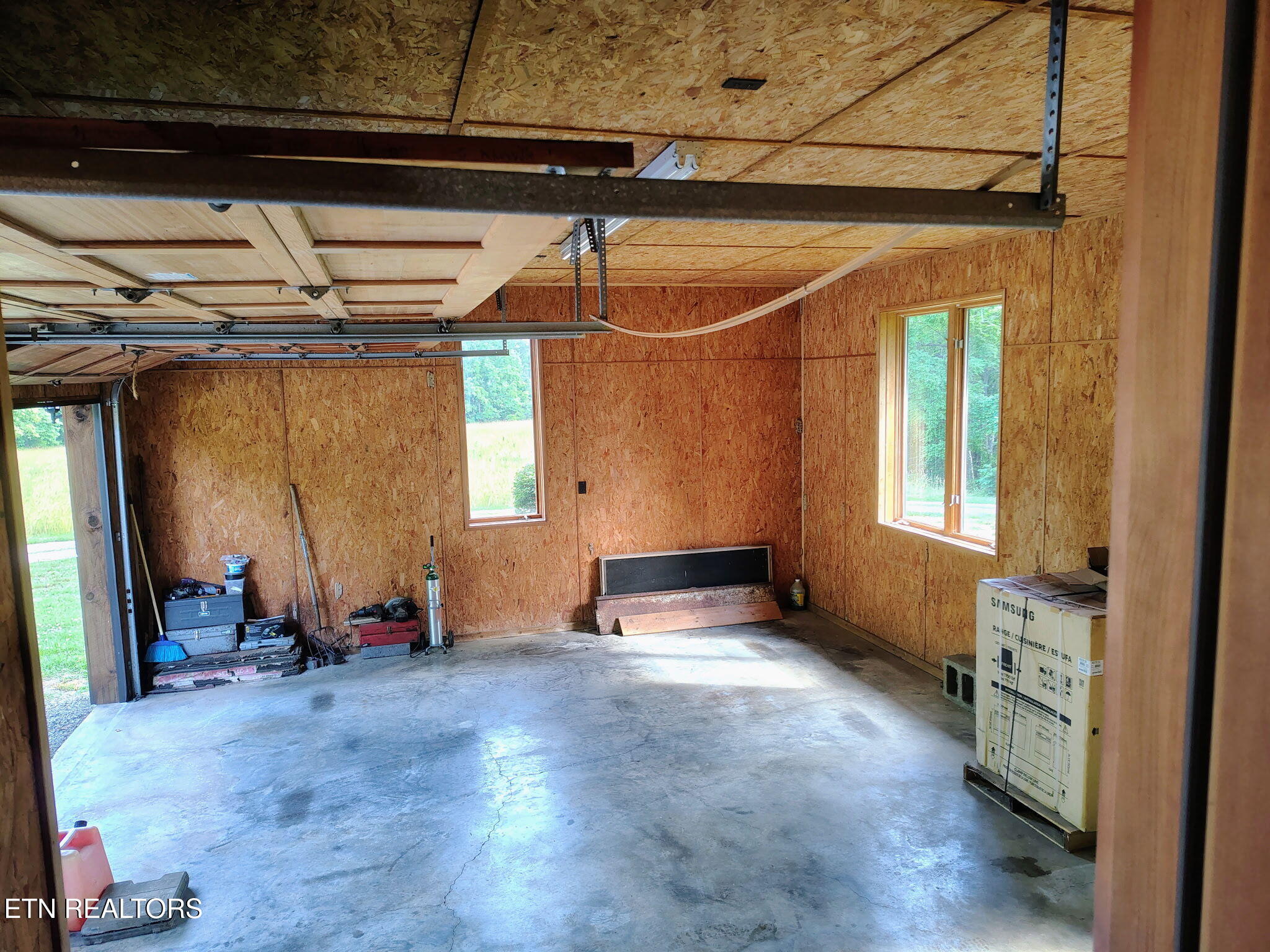 264 Carlos Road Sneedville TN 37869