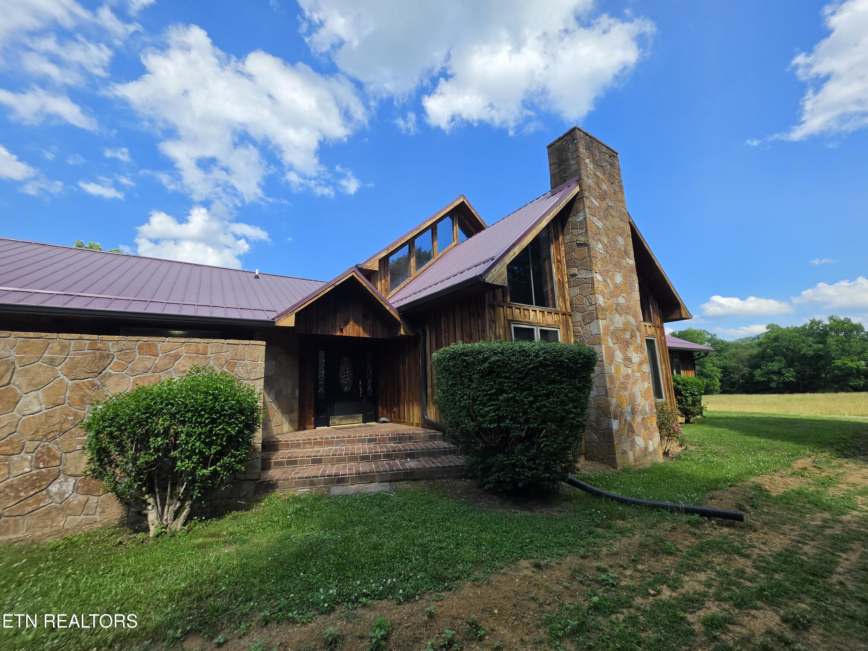 264 Carlos Road Sneedville TN 37869