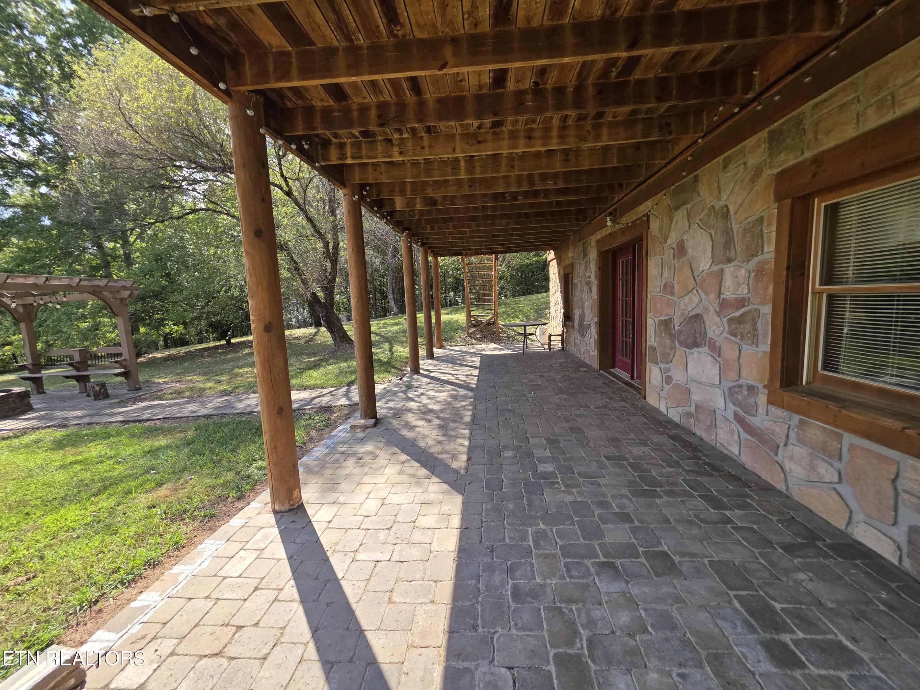 2875 E Walnut Grove Road Sevierville TN 37876