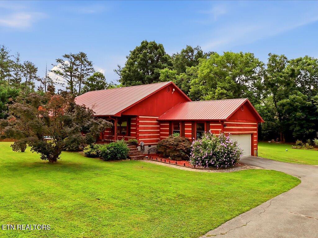 855 Chestnut Grove Circle Dandridge TN 37725