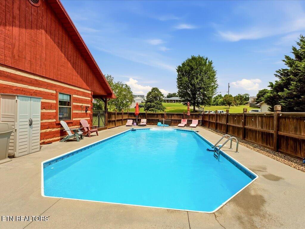 855 Chestnut Grove Circle Dandridge TN 37725