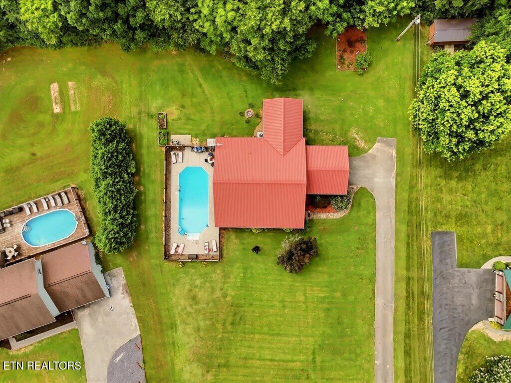 855 Chestnut Grove Circle Dandridge TN 37725