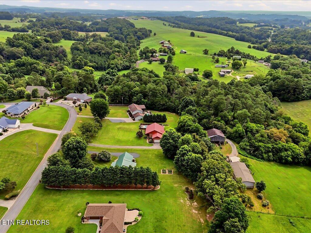 855 Chestnut Grove Circle Dandridge TN 37725