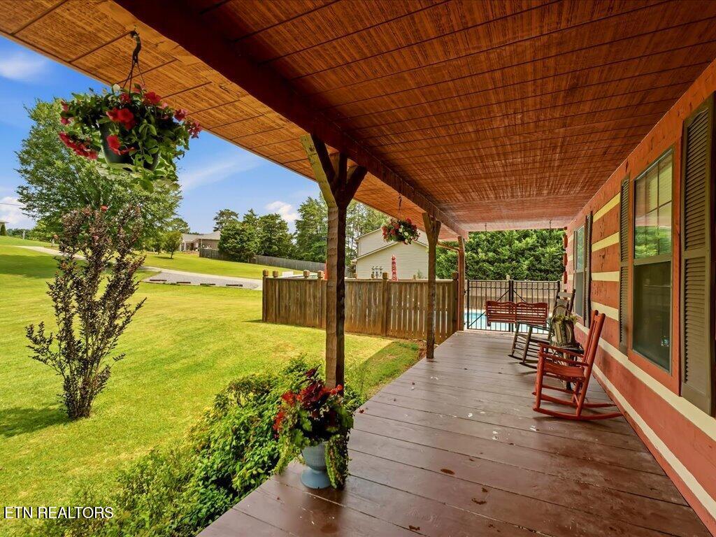 855 Chestnut Grove Circle Dandridge TN 37725