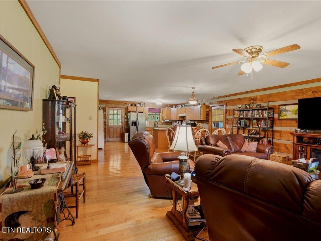 855 Chestnut Grove Circle Dandridge TN 37725