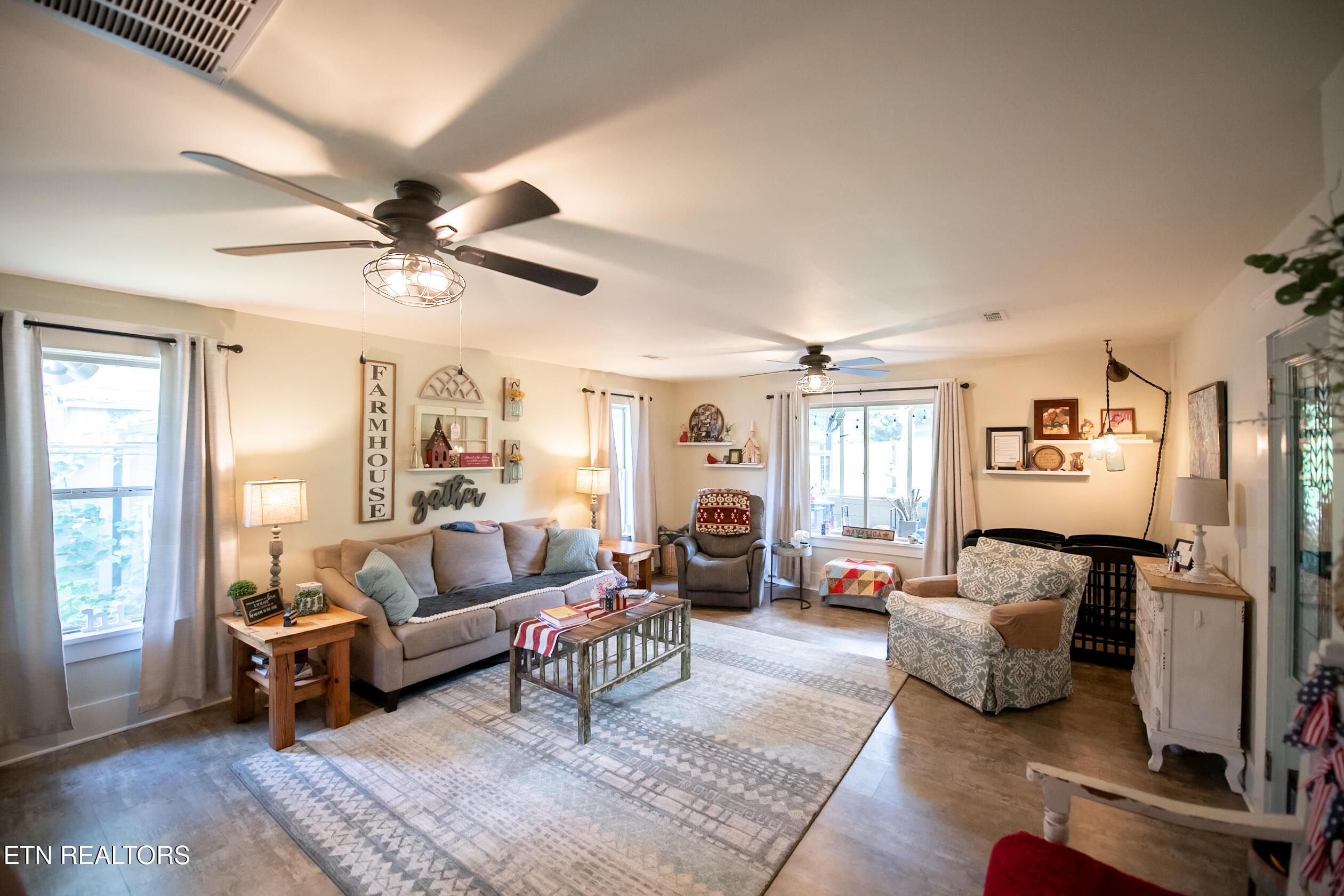 1311 N Main Street Sweetwater TN 37874