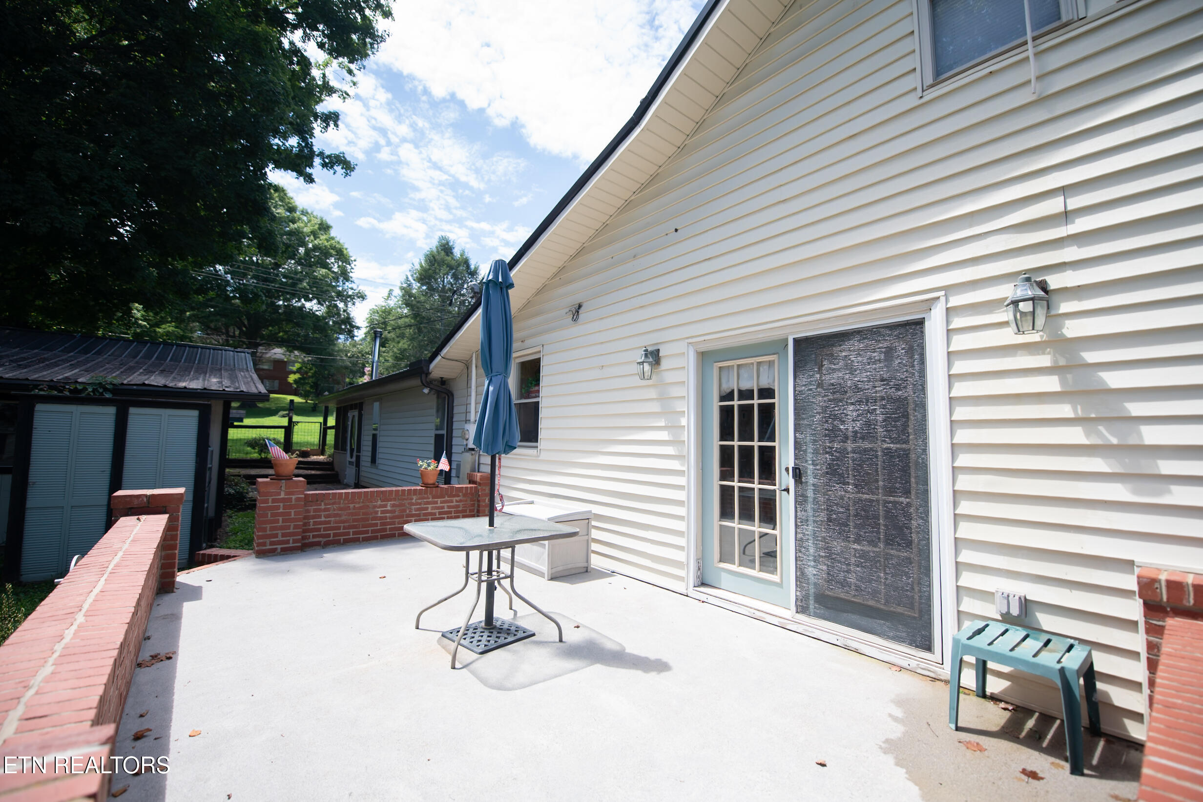 1311 N Main Street Sweetwater TN 37874