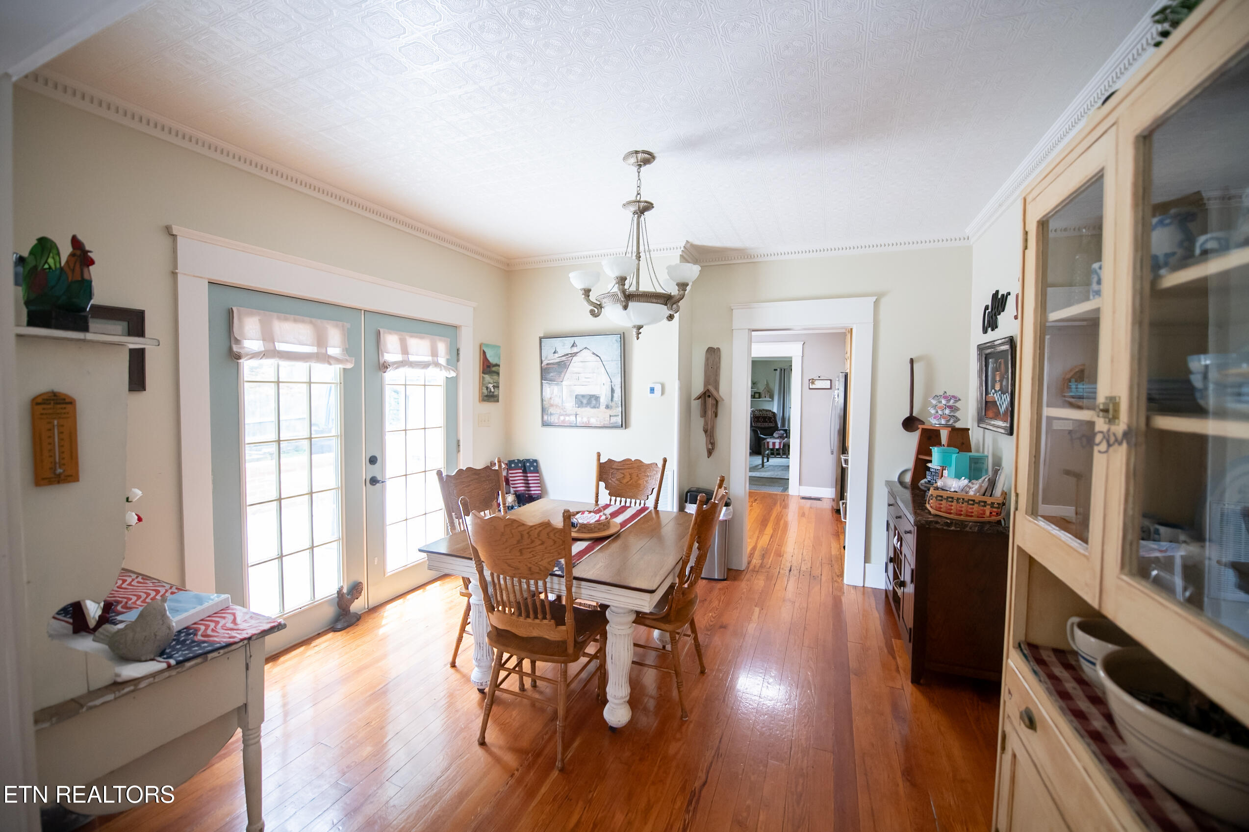 1311 N Main Street Sweetwater TN 37874