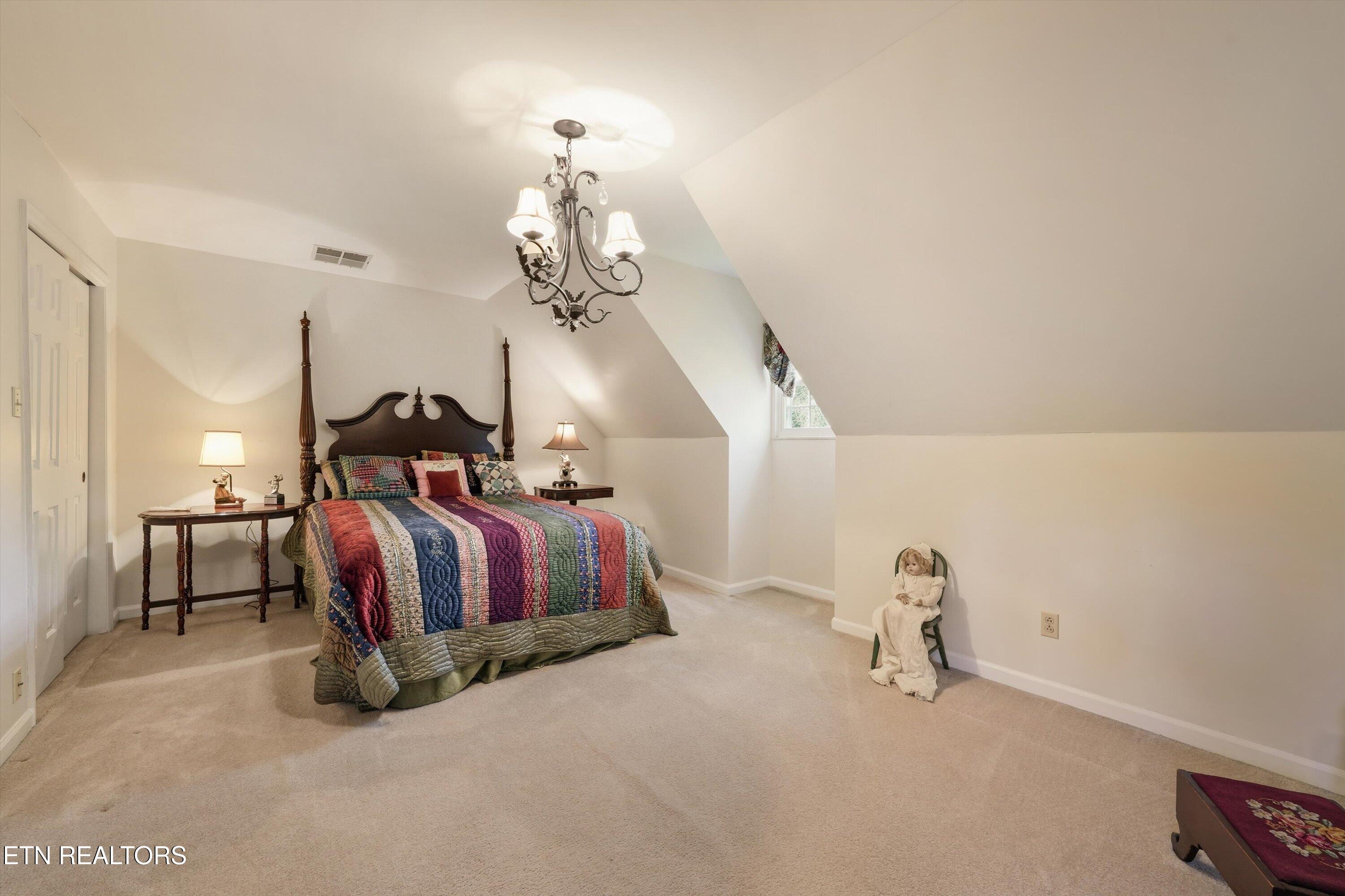 1818 Nantasket Road Knoxville TN 37922