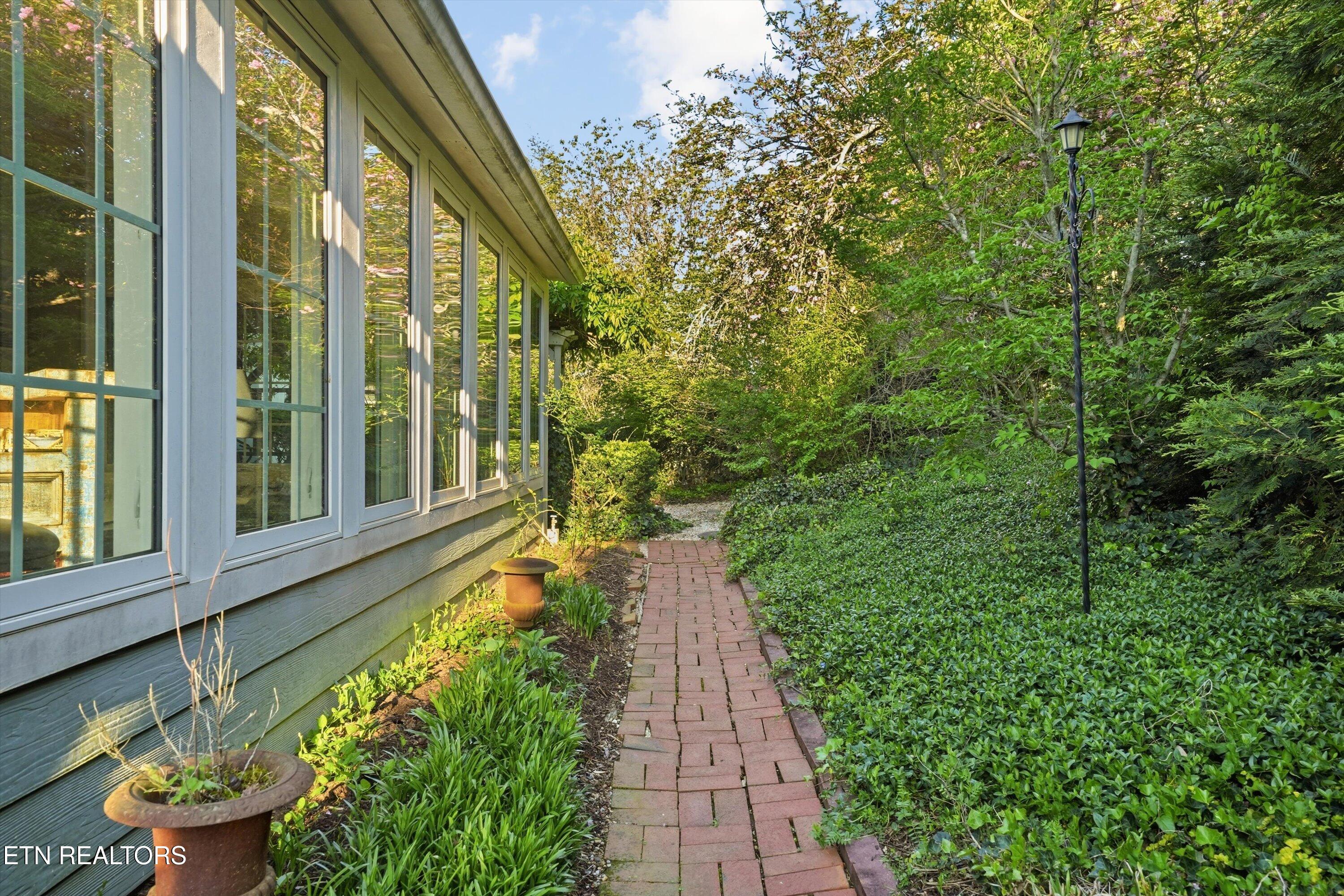 1818 Nantasket Road Knoxville TN 37922