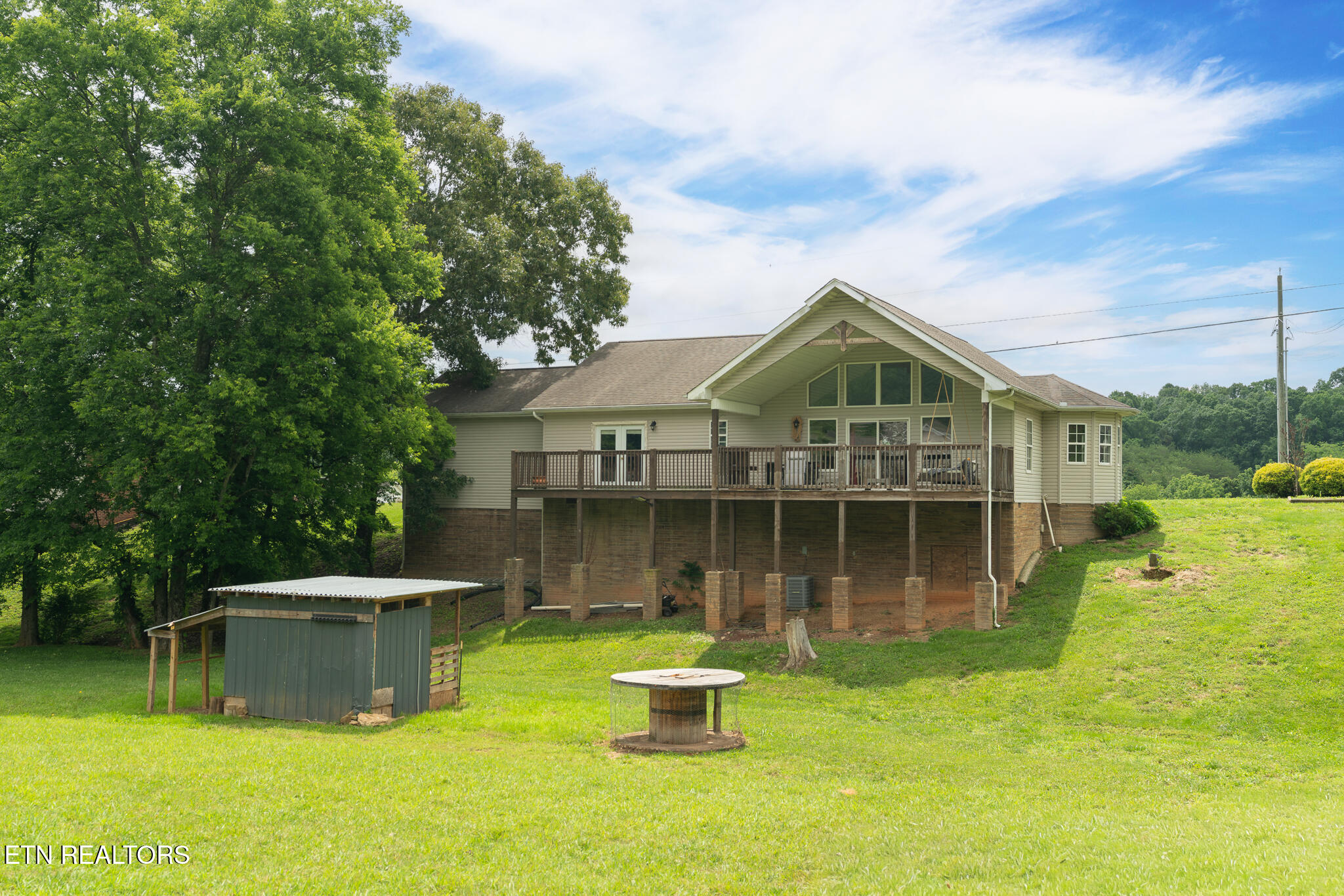2059 Creswell Road Seymour TN 37865