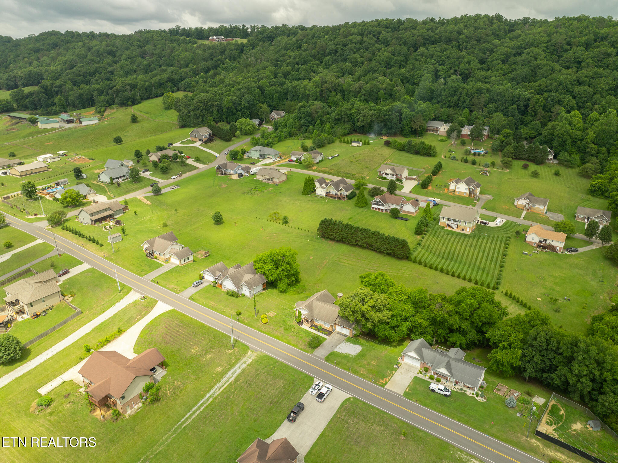 2059 Creswell Road Seymour TN 37865