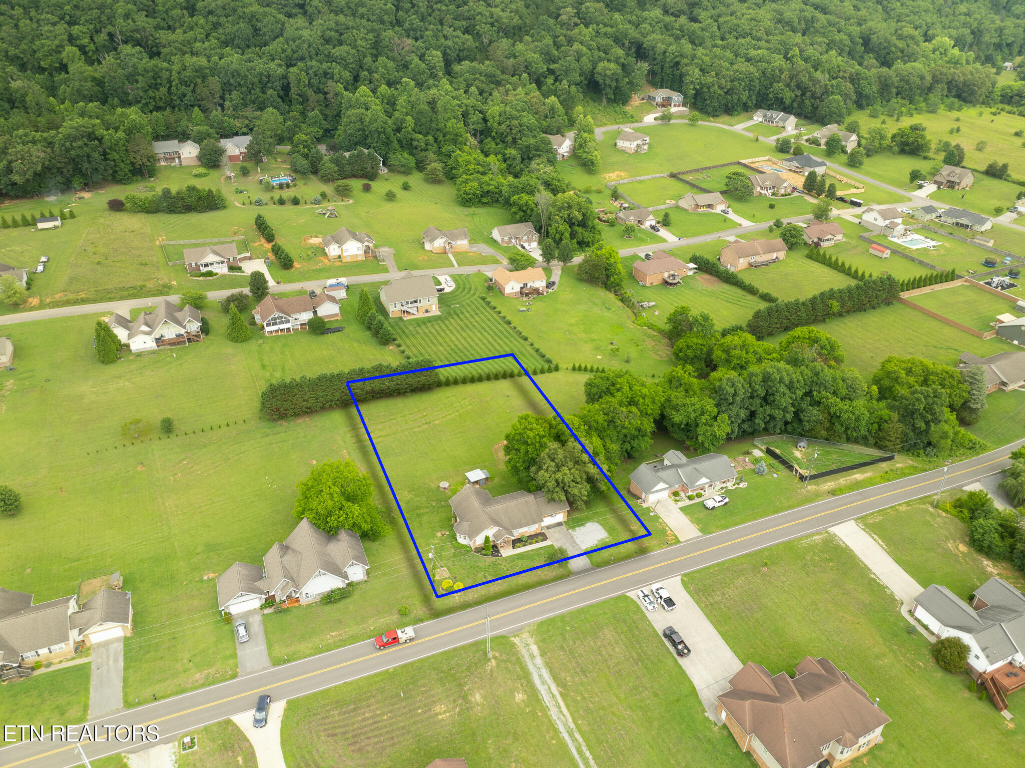 2059 Creswell Road Seymour TN 37865