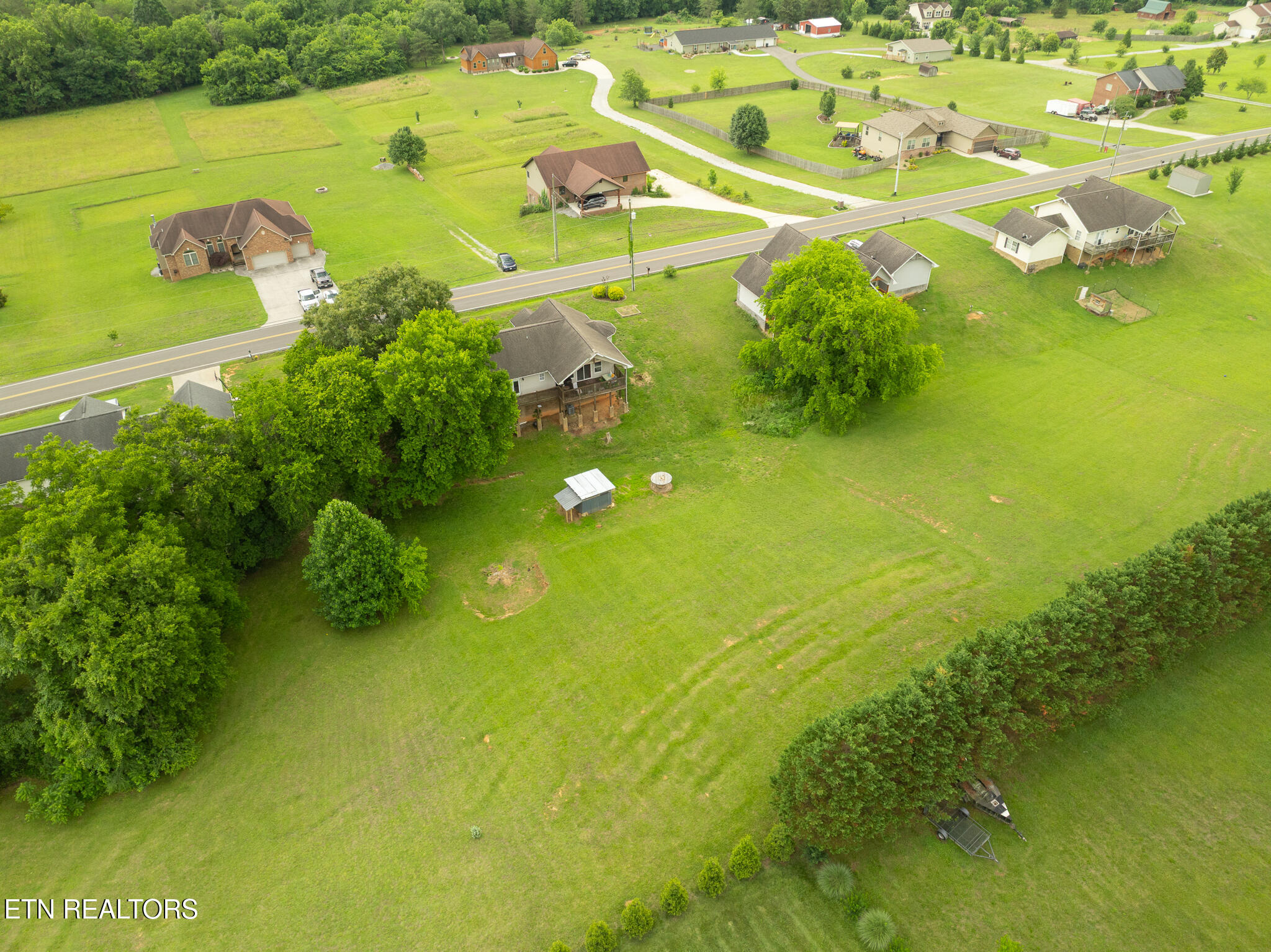 2059 Creswell Road Seymour TN 37865