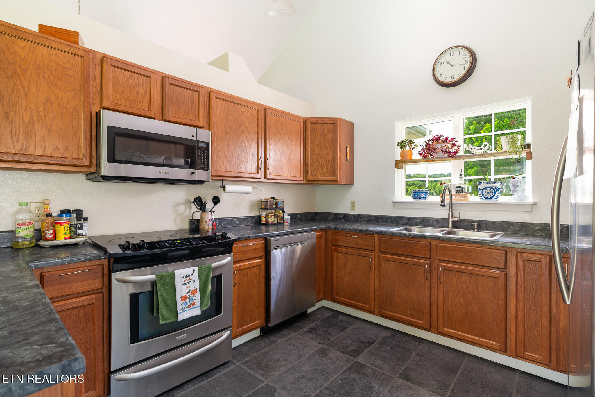 2059 Creswell Road Seymour TN 37865