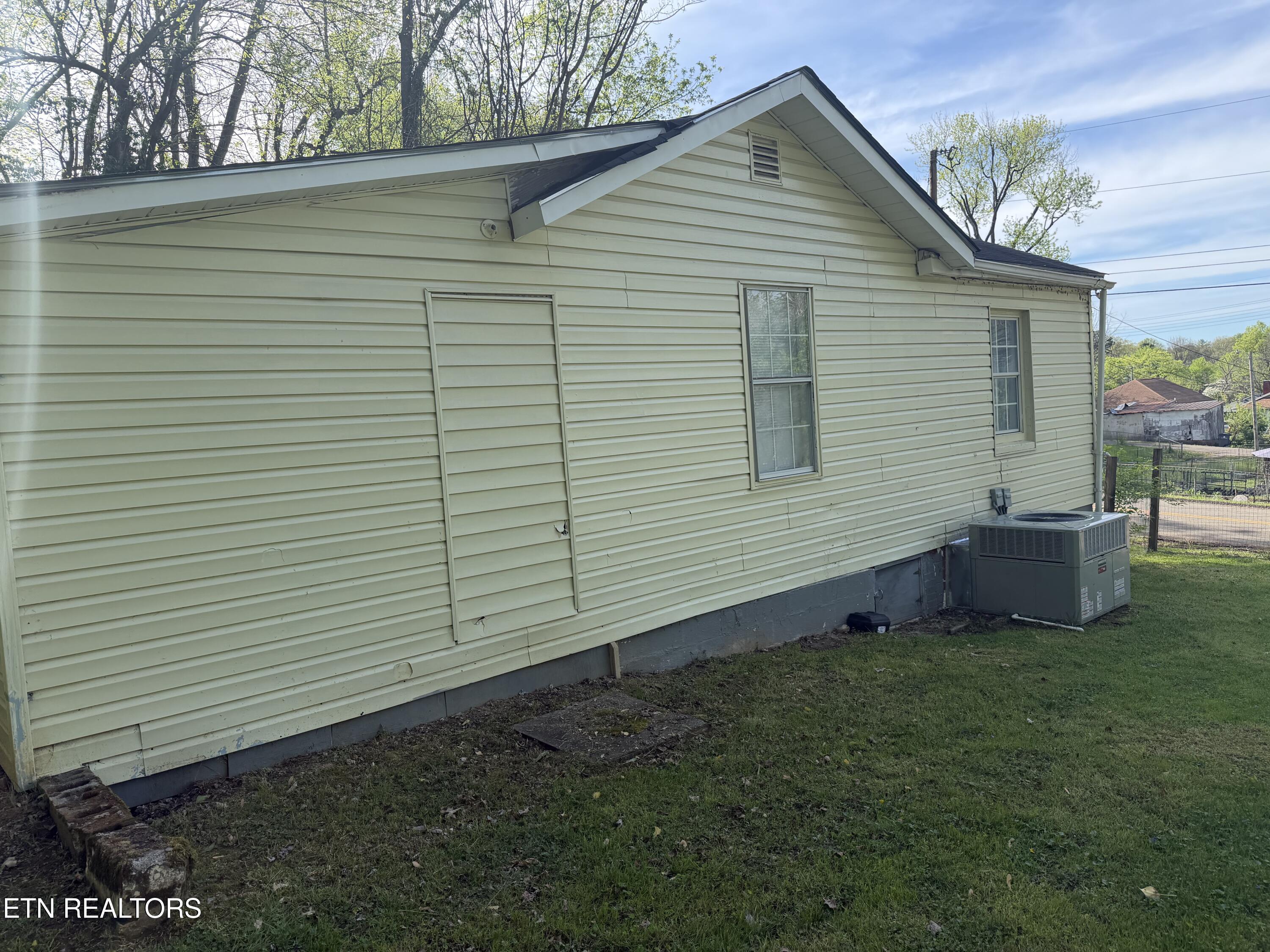 3928 Lilac Avenue Knoxville TN 37914