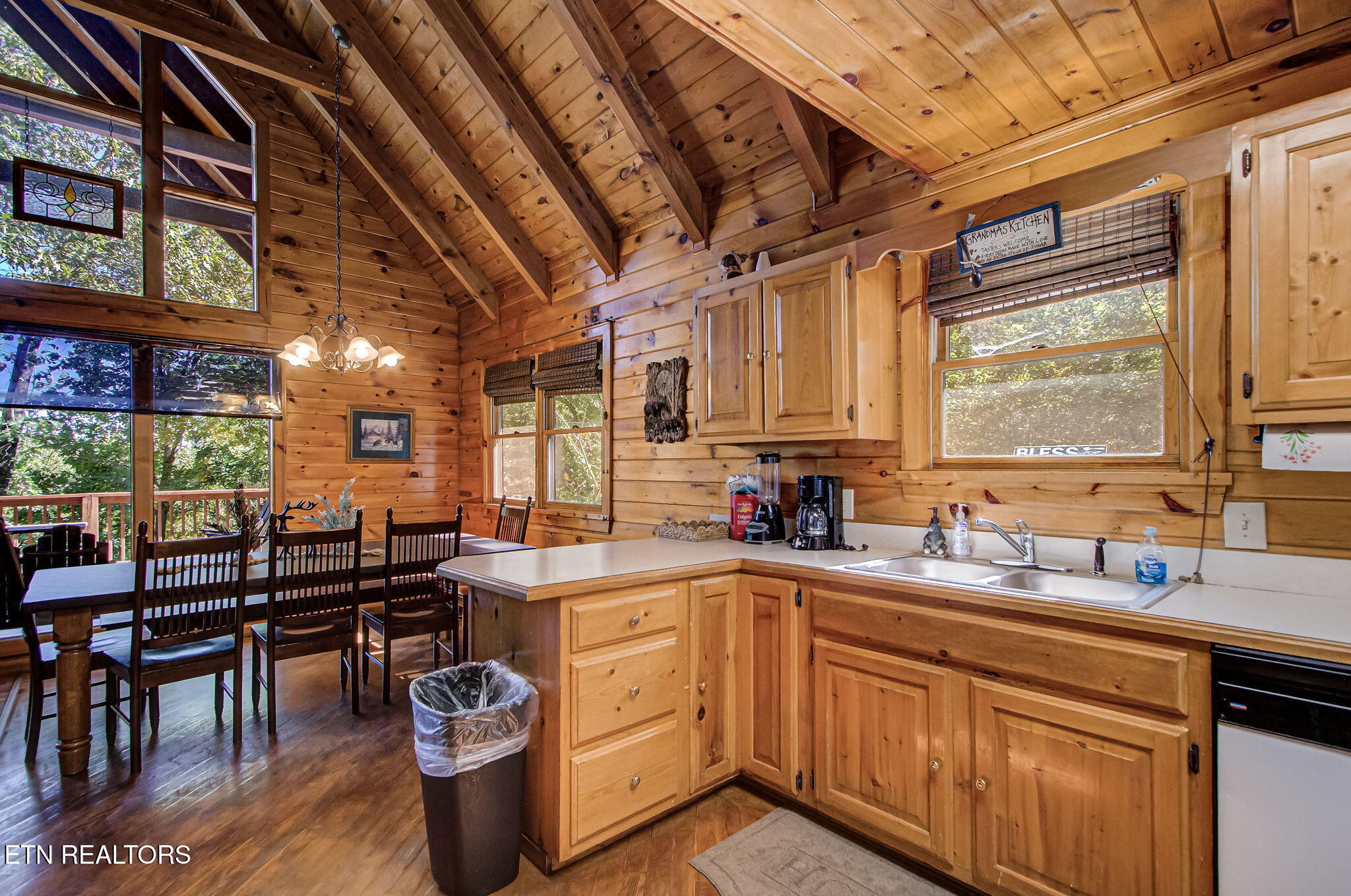 3514 Olde Tyme Way Sevierville TN 37862