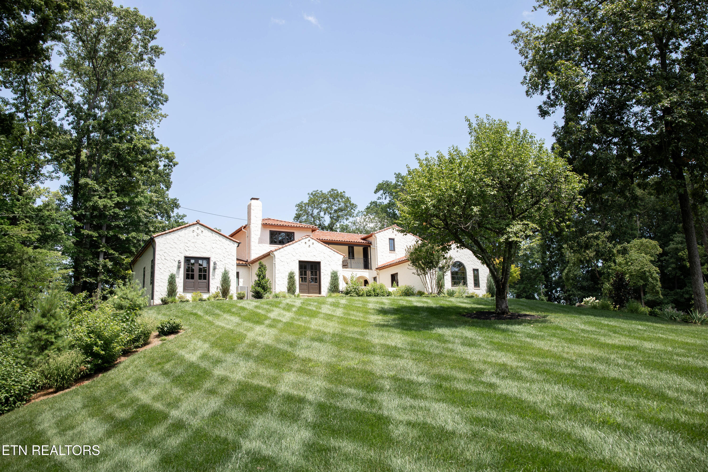 926 Keowee Avenue Knoxville TN 37919