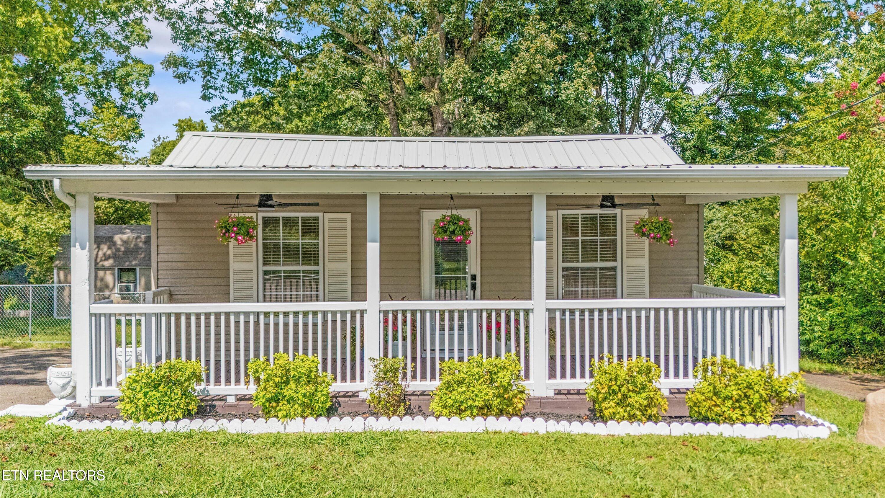 5822 3rd Lane Knoxville TN 37912