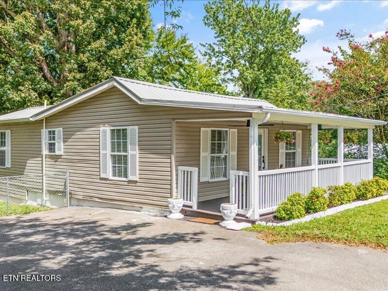 5822 3rd Lane Knoxville TN 37912