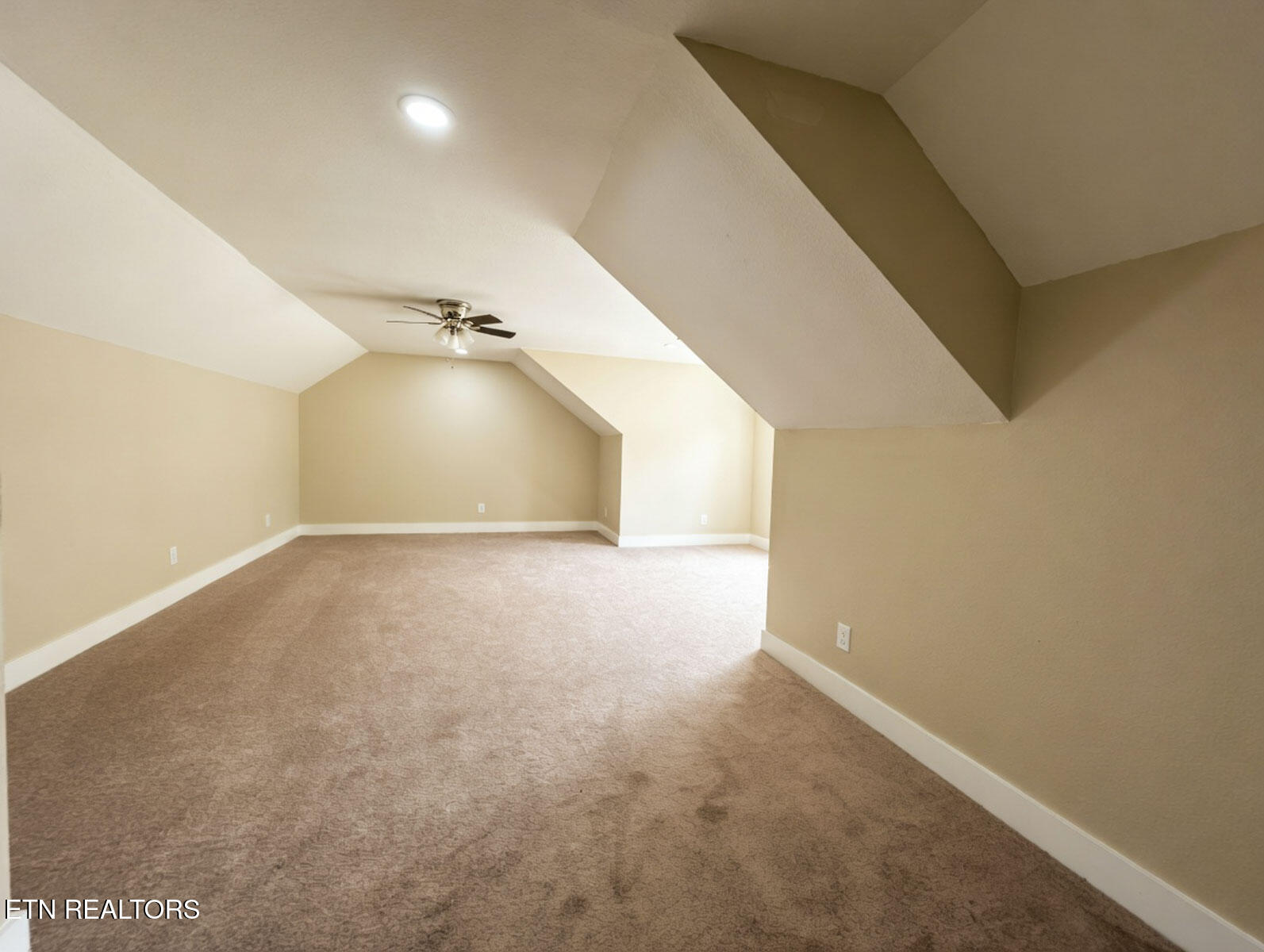 404 Four Winds Way Jefferson City TN 37760